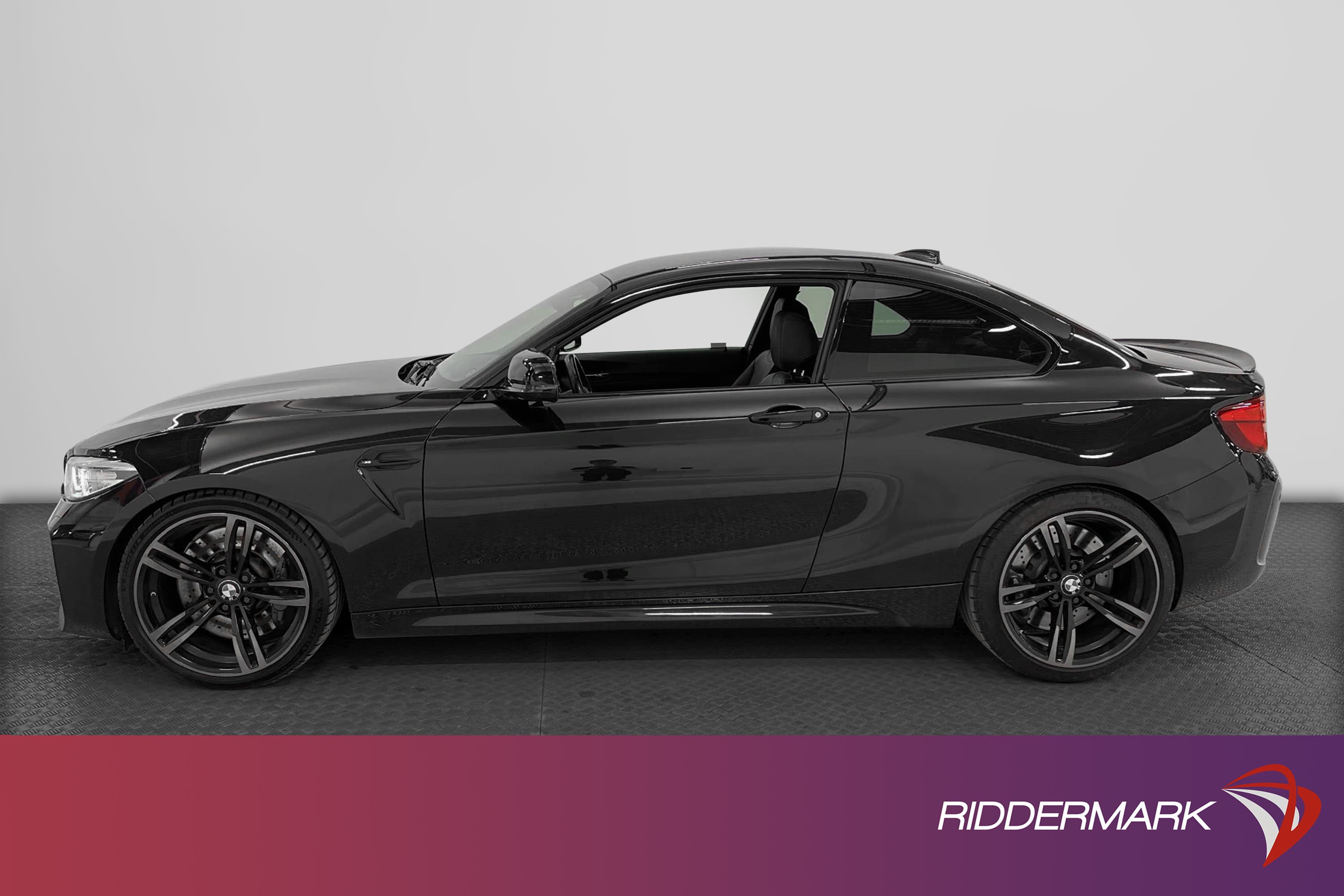 BMW M2 DCT 370hk Navigator H/K