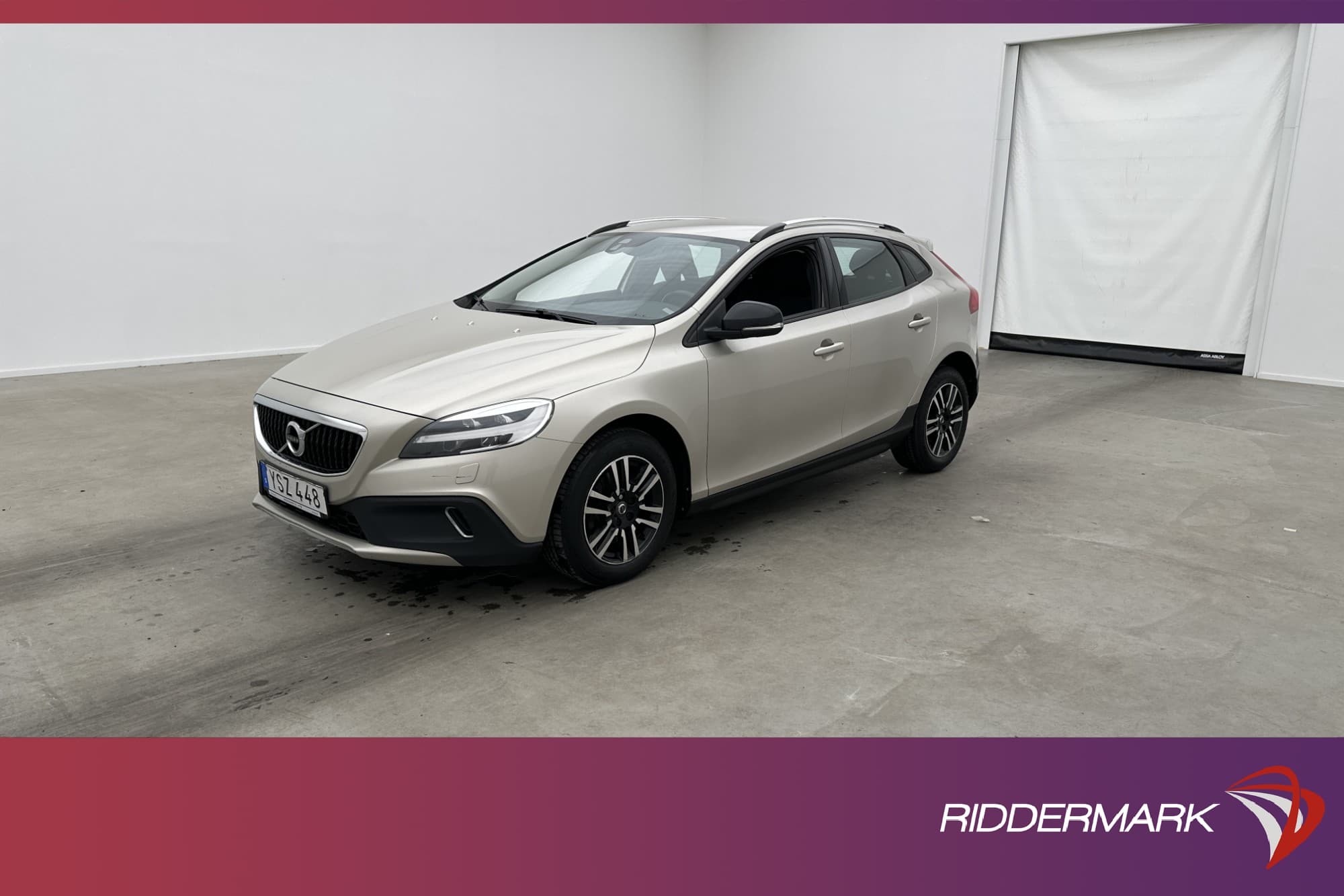 Volvo V40 Cross Country D3 Plus VOC Värmare P-Sensorer