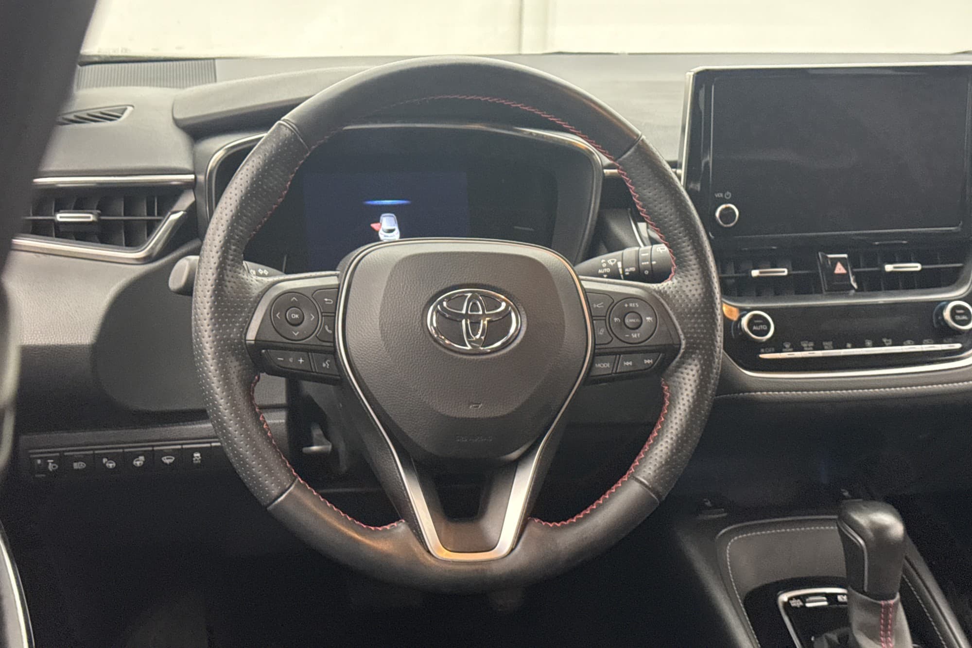 Toyota Corolla Hybrid e-CVT 122hk GR Sport Kamera Rattvärme