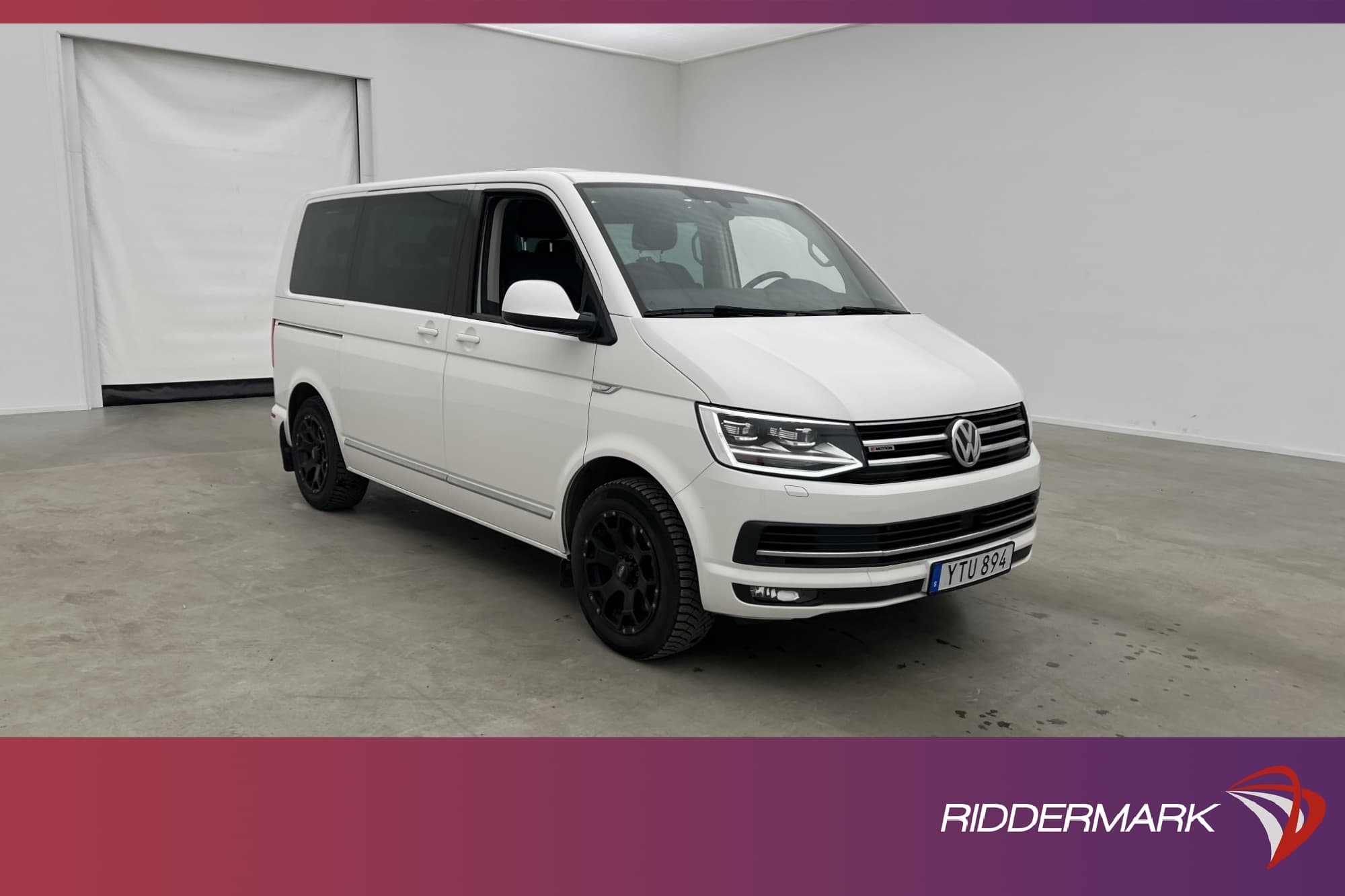 Volkswagen Multivan Highline 4M Värmare Drag El-Dörr Kamera