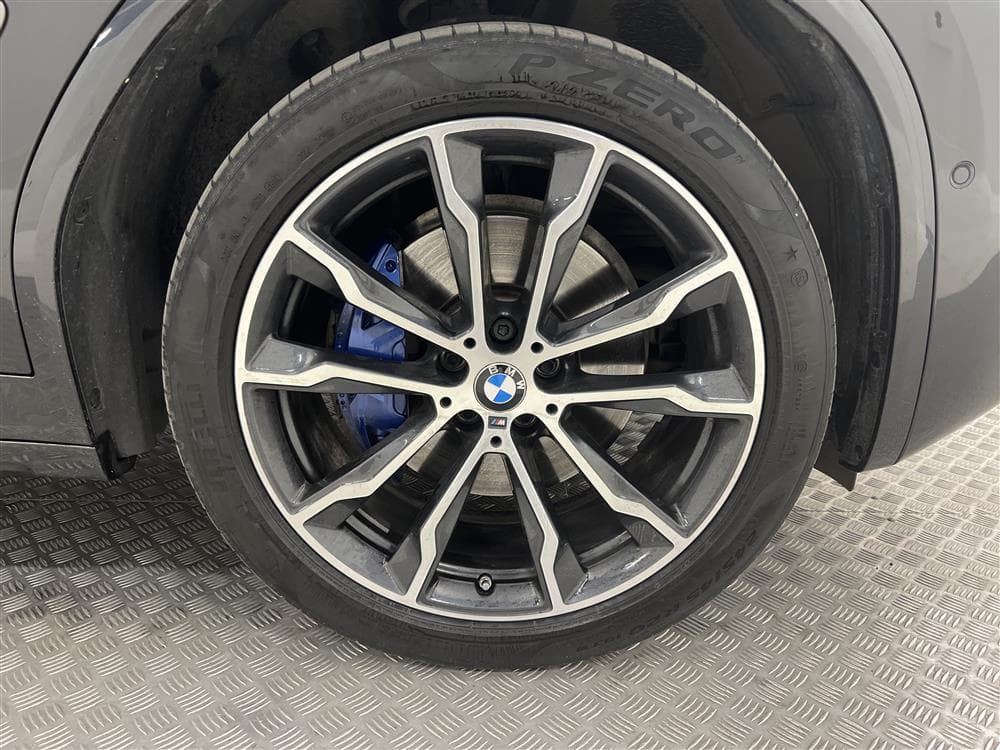 BMW X3 M40i xDrive 340hk Innovation Pano Harman 360° Kamerainteriör