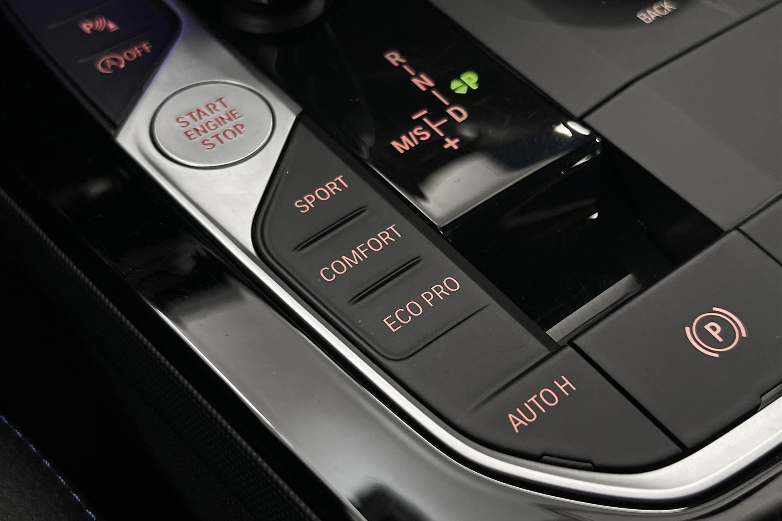BMW 218i Gran Coupé 136hk M-Sport Pano HiFi Navi Cockpit