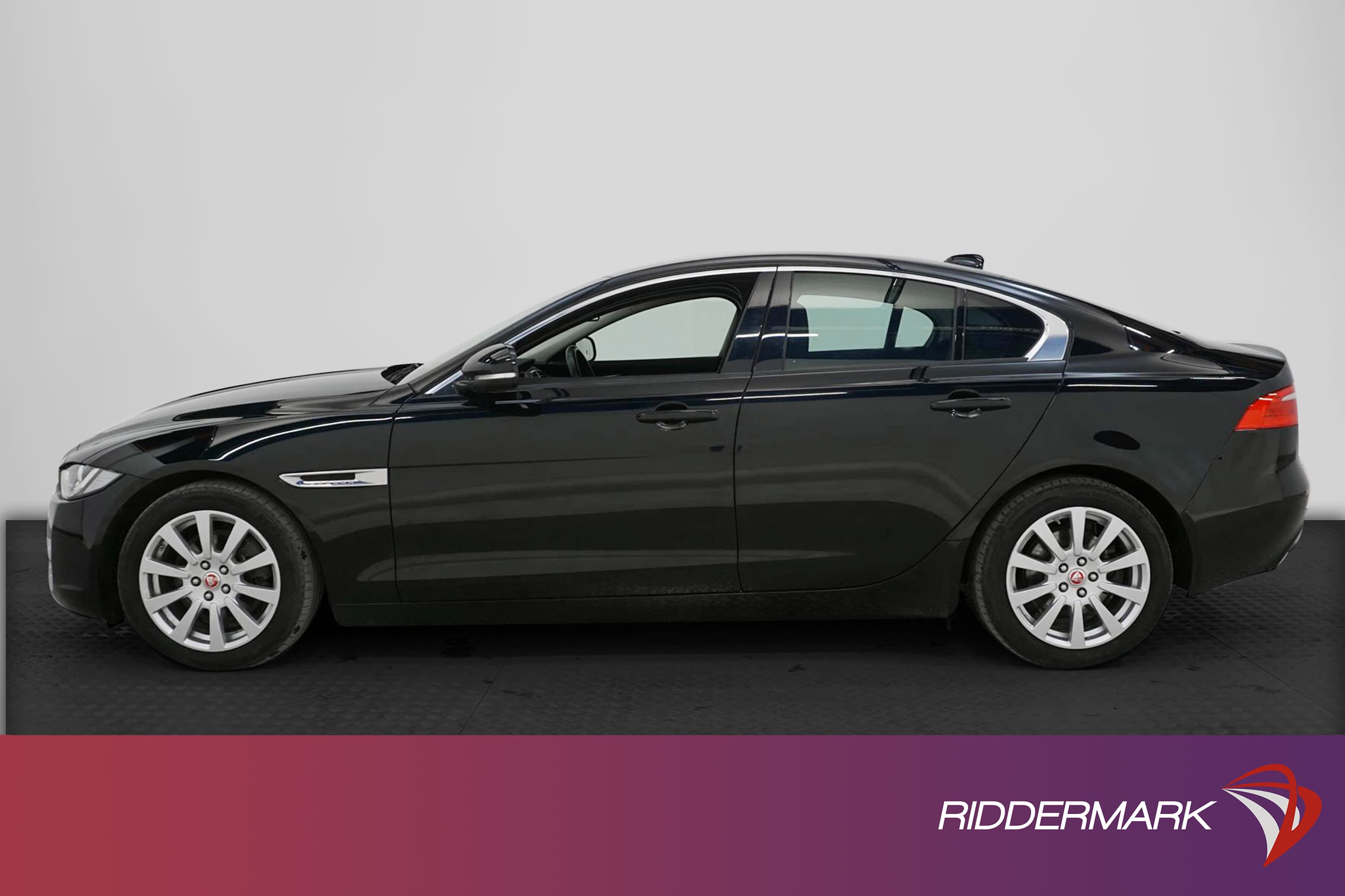 Jaguar XE 20d 180hk Sensorer Välservad 0,42l/mil 