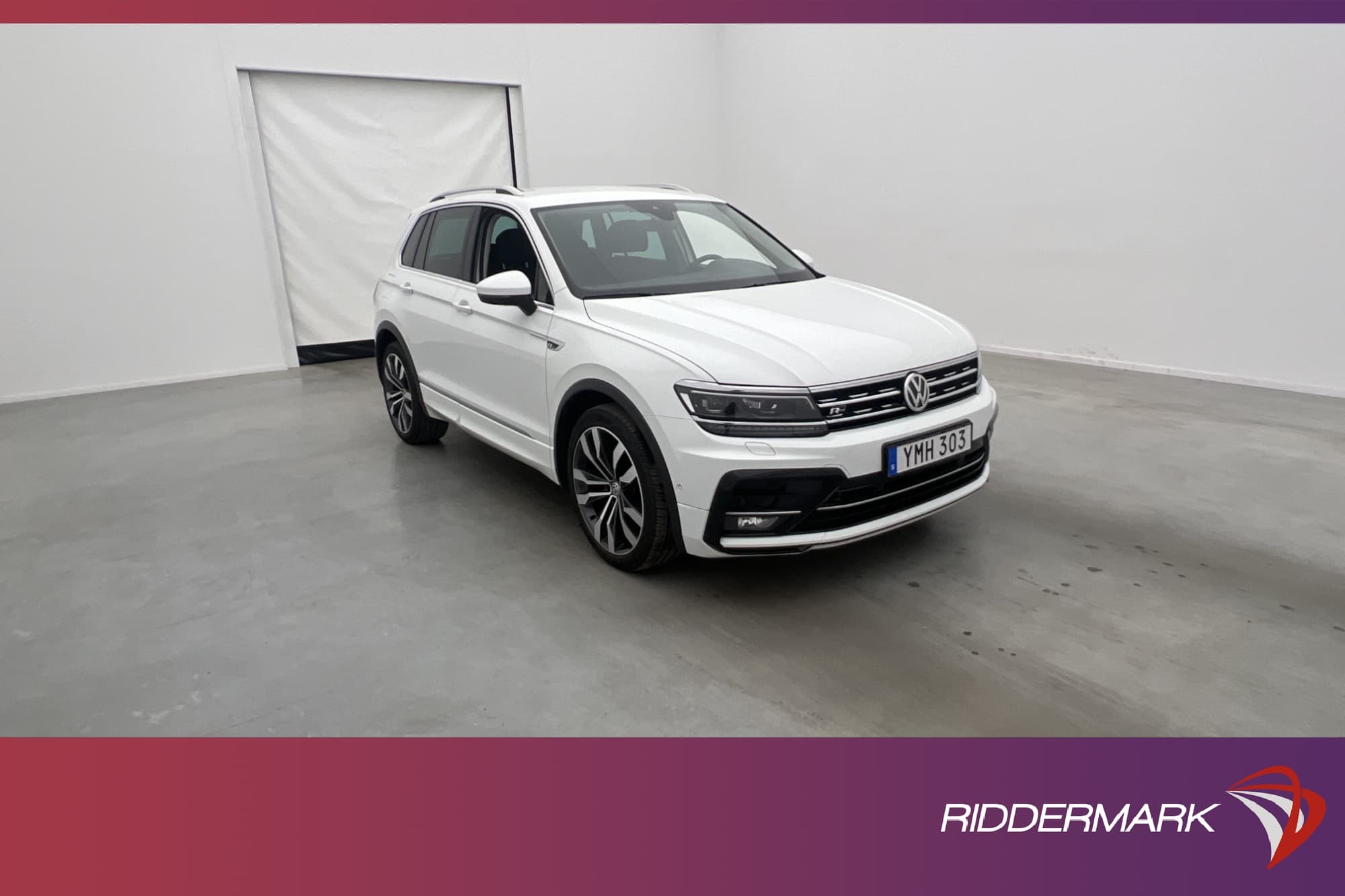 Volkswagen Tiguan 4M 190hk R-Line Värmare Dragkrok Cockpit