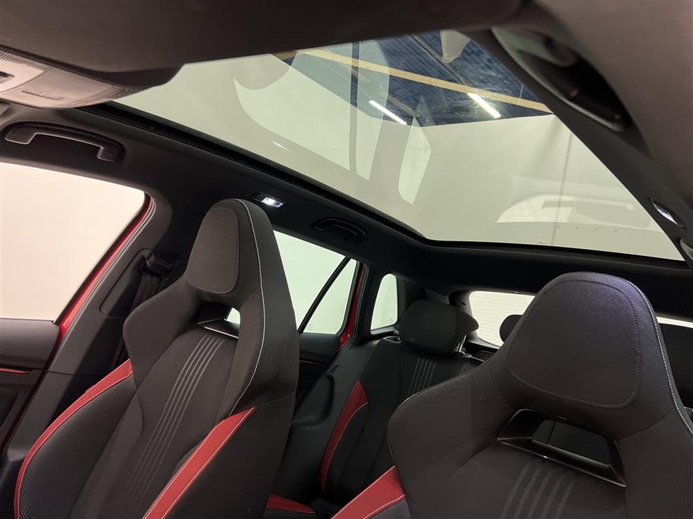 Skoda Kamiq 1.5 TSI 150hk Monte Carlo Pano Navi Cockpit
