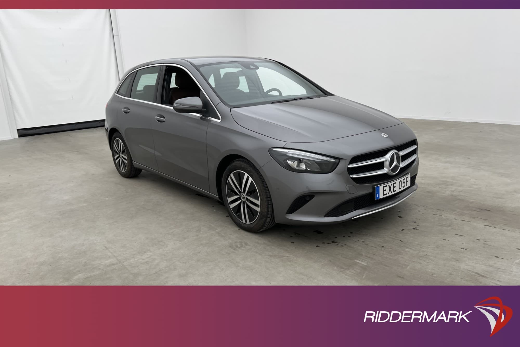 Mercedes-Benz B 180 136hk