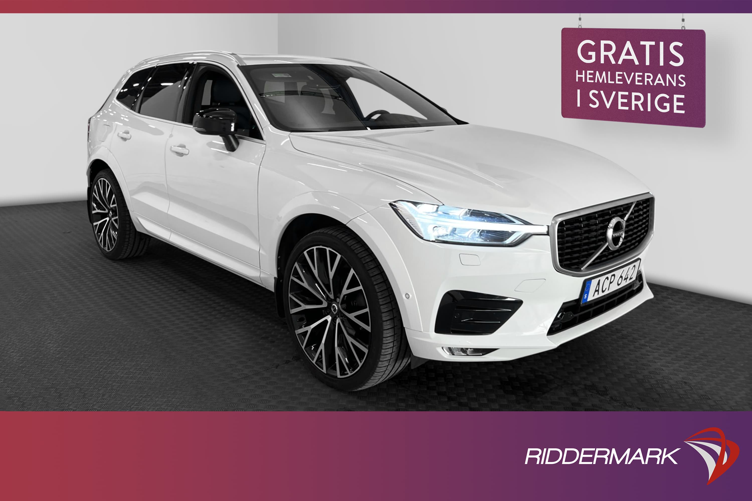 Volvo XC60 T5 AWD 250hk R-Design Pano VOC HUD Kamera Drag