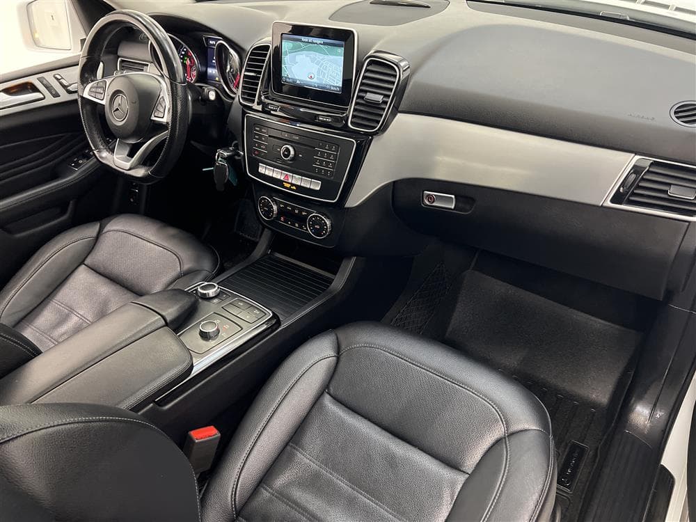 Mercedes-Benz GLE 350d 4M 258hk AMG Pano Luftfjäd 360° Drag
