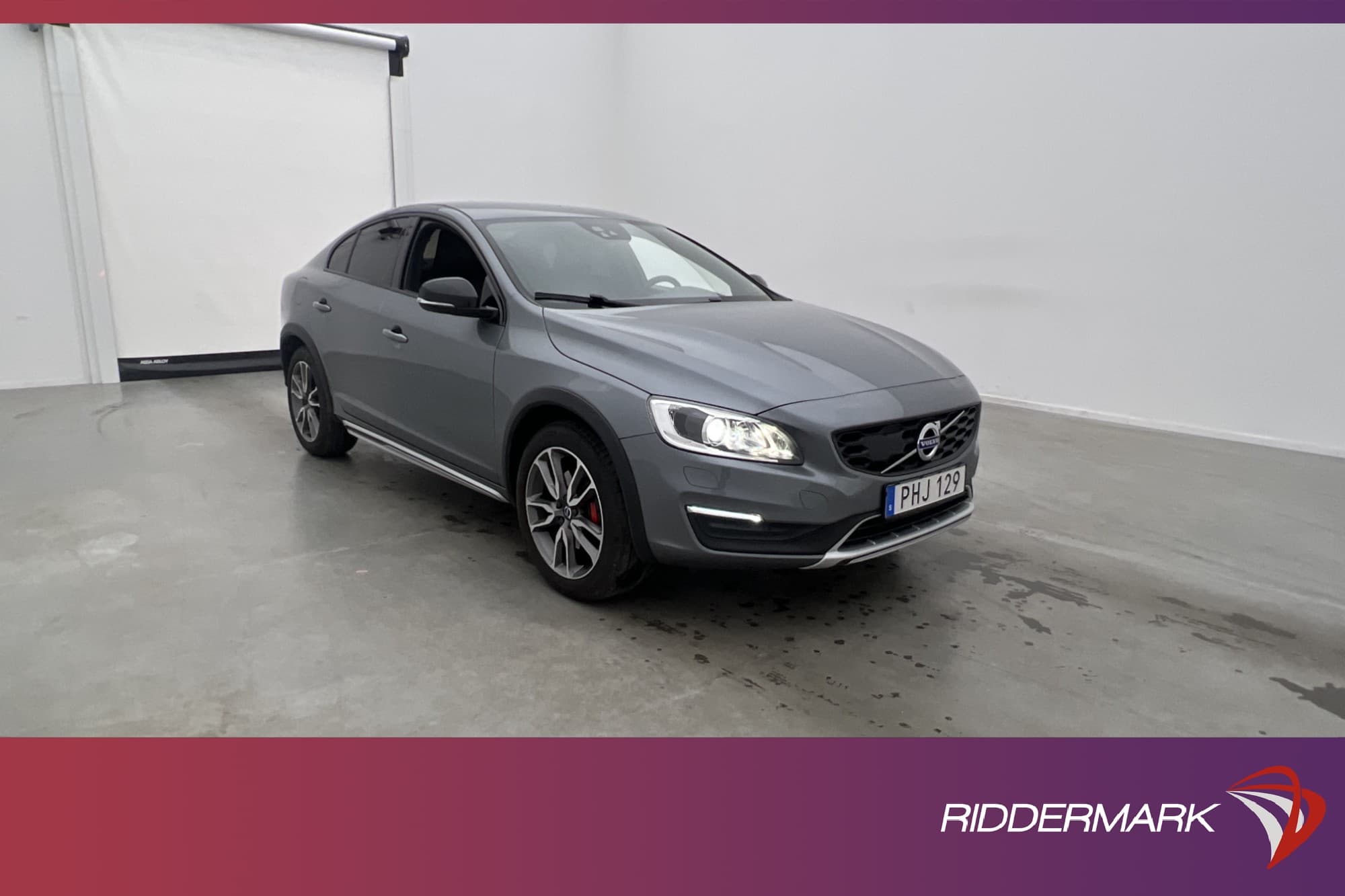 Volvo S60 Cross Country D4 AWD