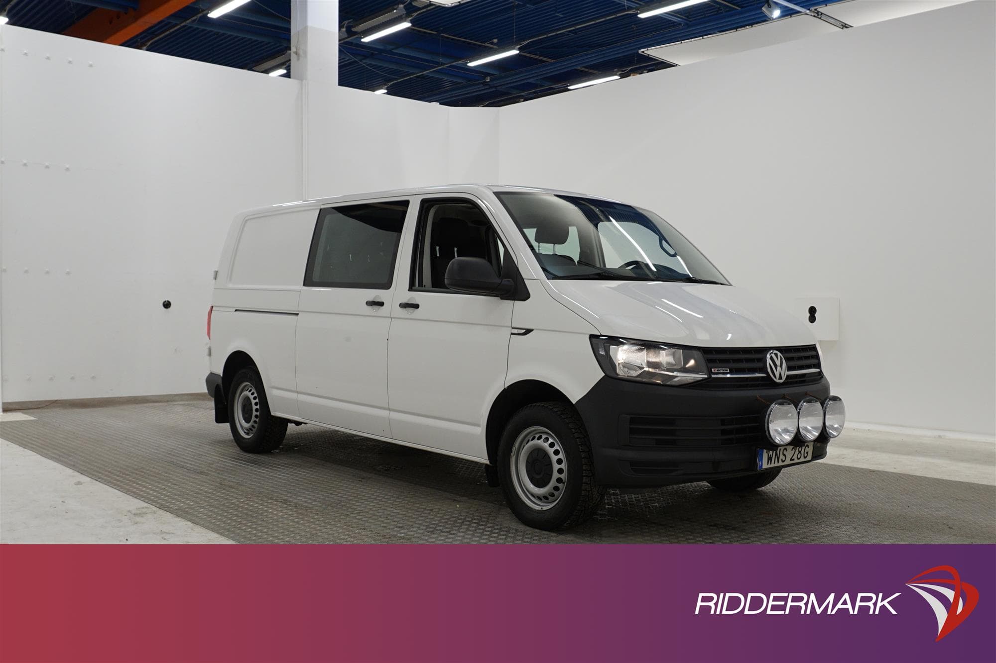 Volkswagen Transporter Kombi 150hk 4Motion Värmare Moms