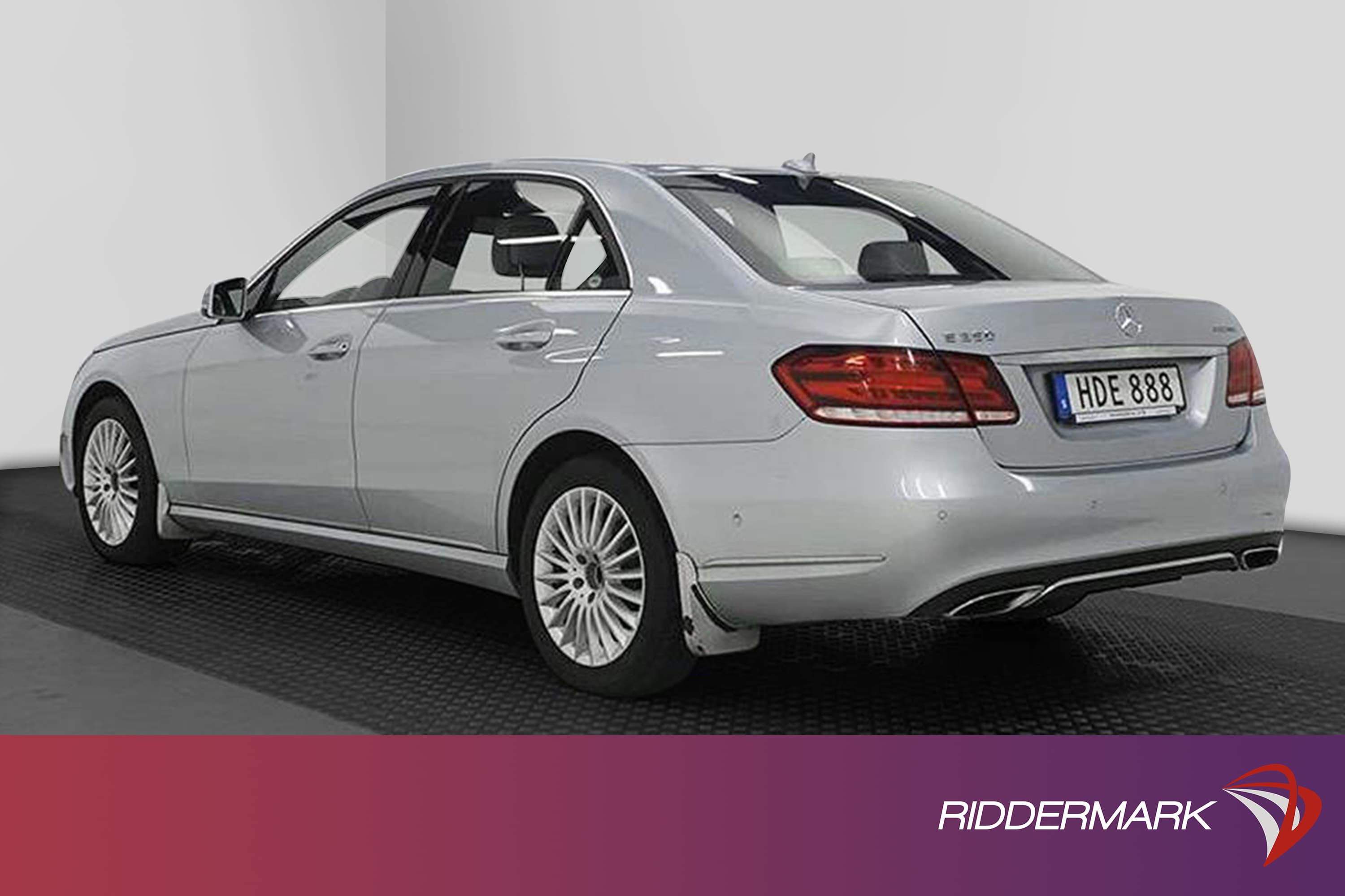 Mercedes-Benz E 350 d 258hk 4M D-Värmare Halvskinn M-Värmareexteriör