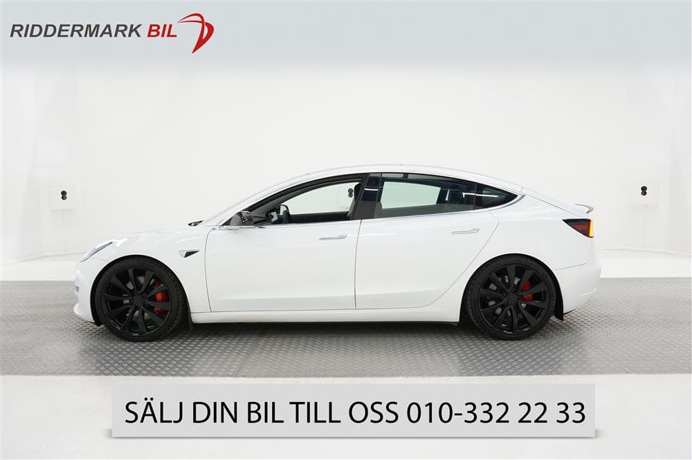 Tesla Model 3 Performance AWD Pano Svensksåld