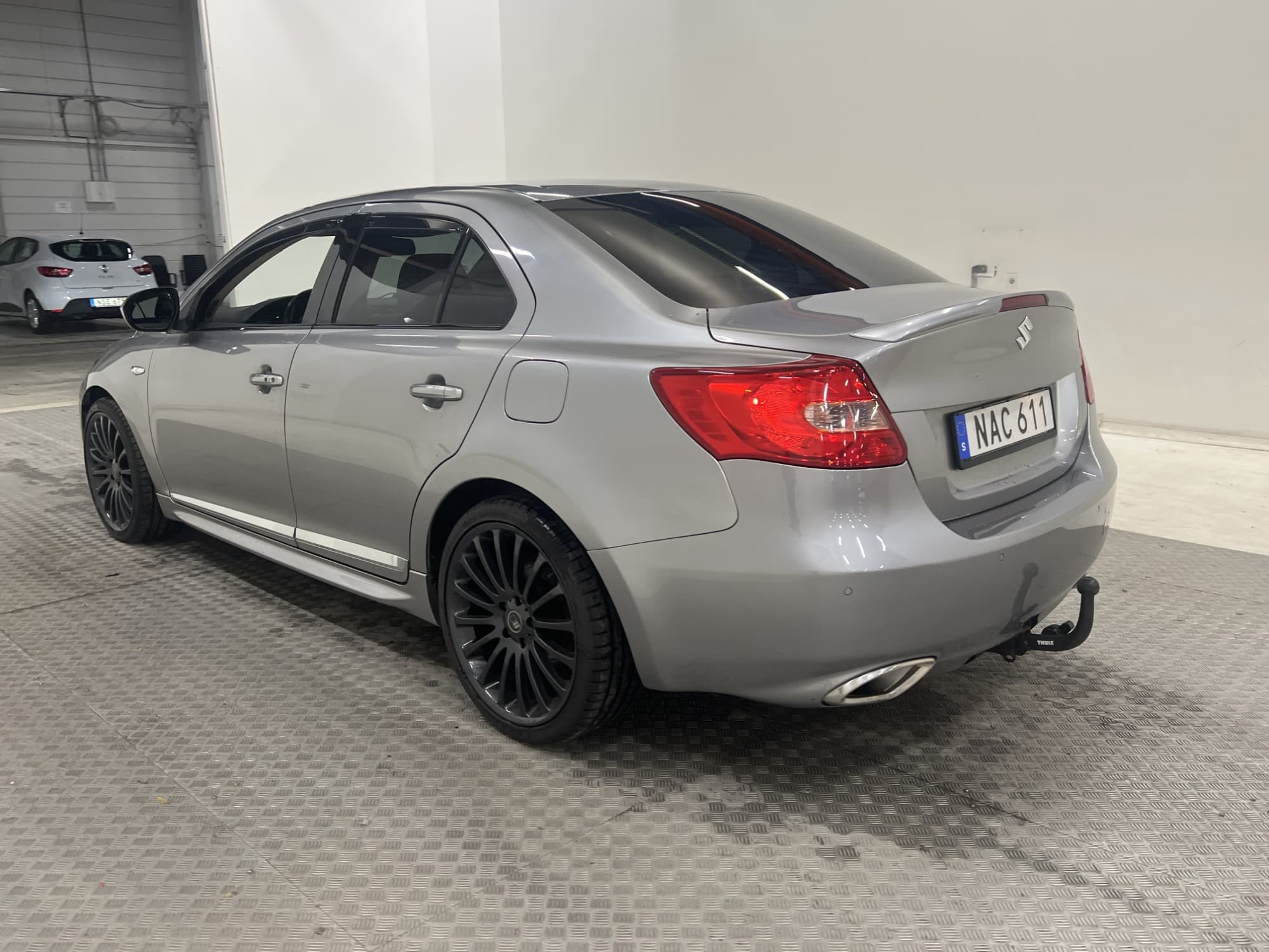 Suzuki Kizashi 2.4 VVT 4WD