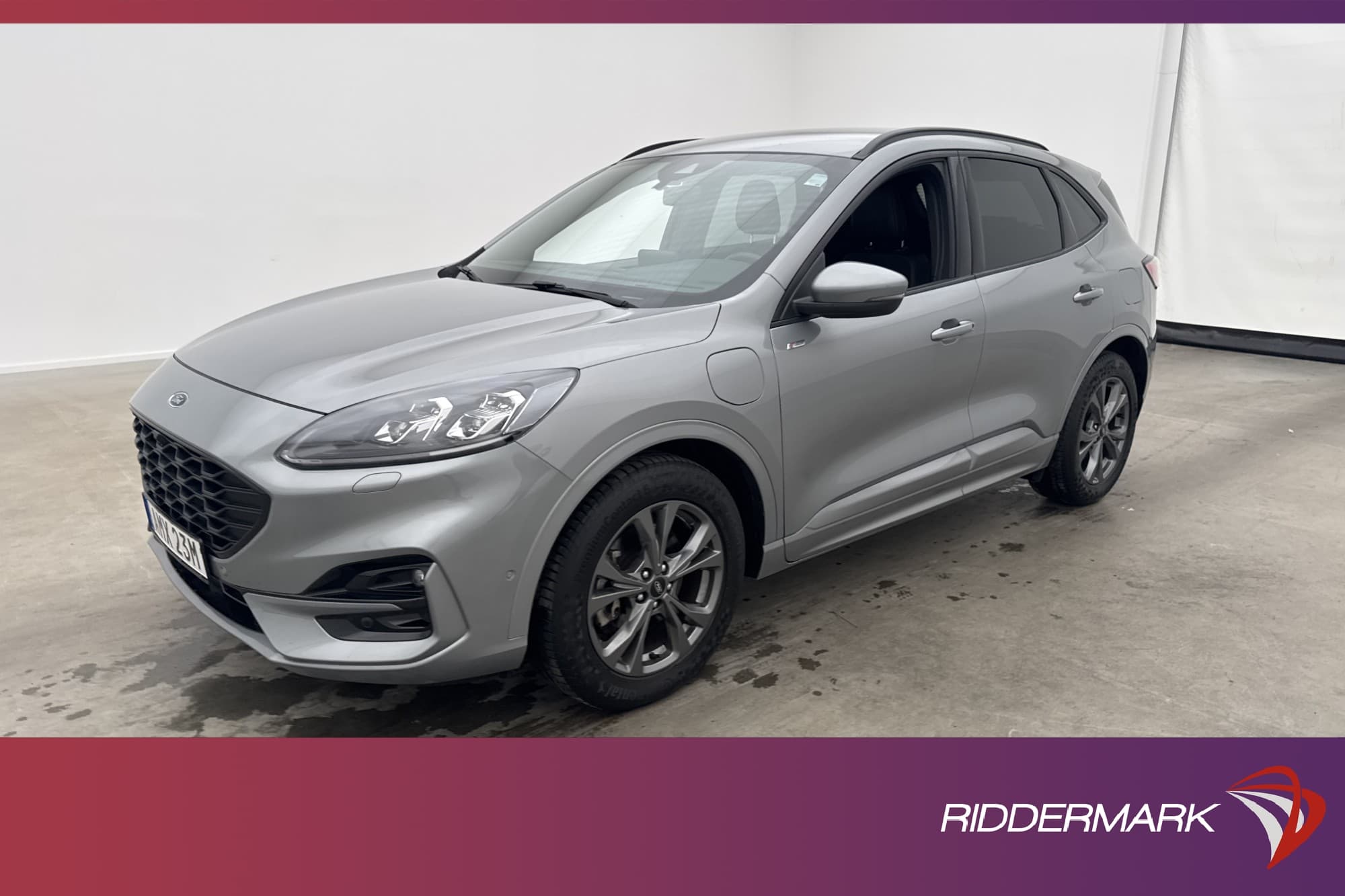 Ford Kuga Plug-In 225hk