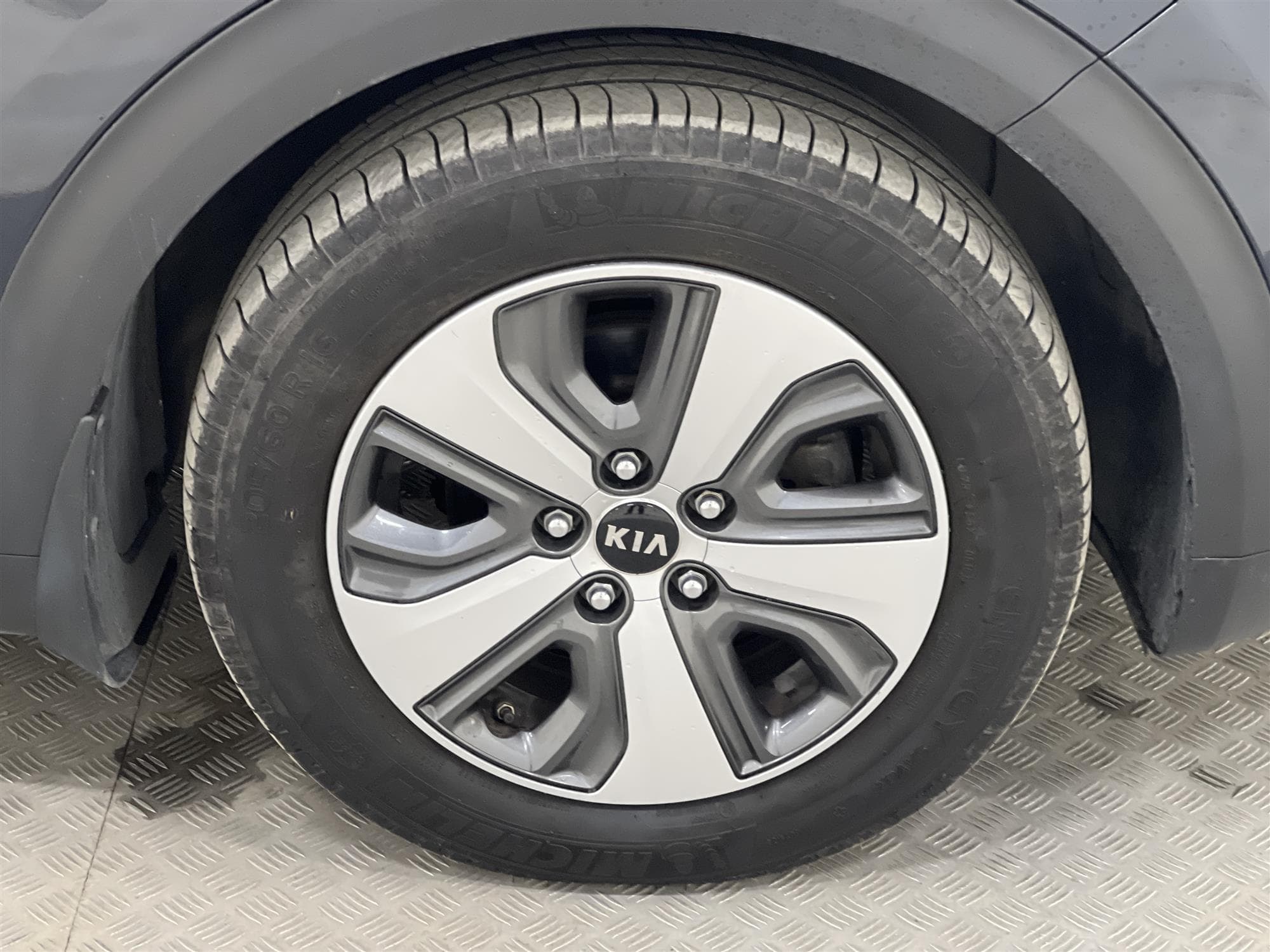 Kia Niro Hybrid 141hk M&K-Värm Navi Drag B-Kamera Skinn PDC 