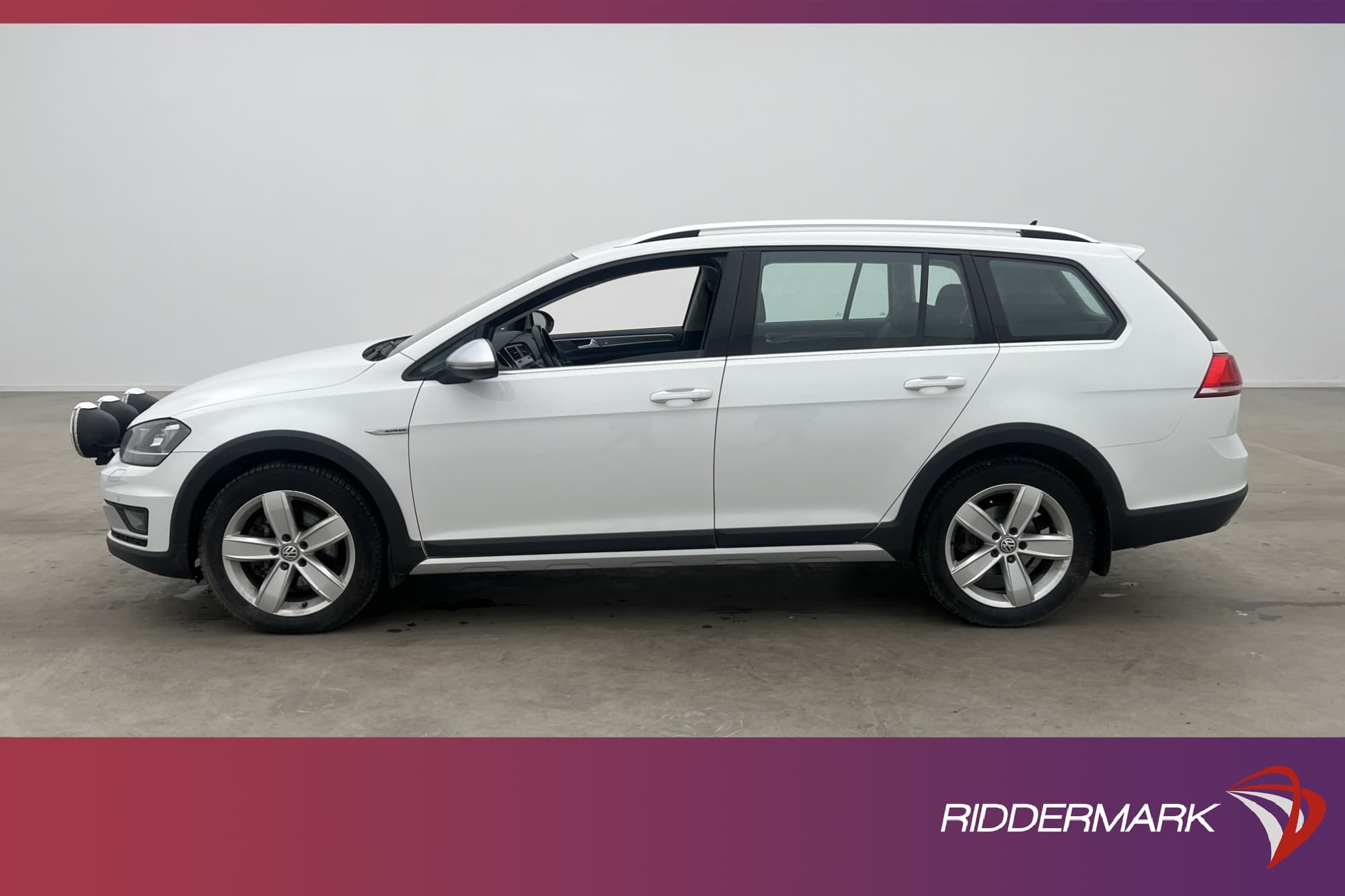 Volkswagen Golf Alltrack 184hk 4M
