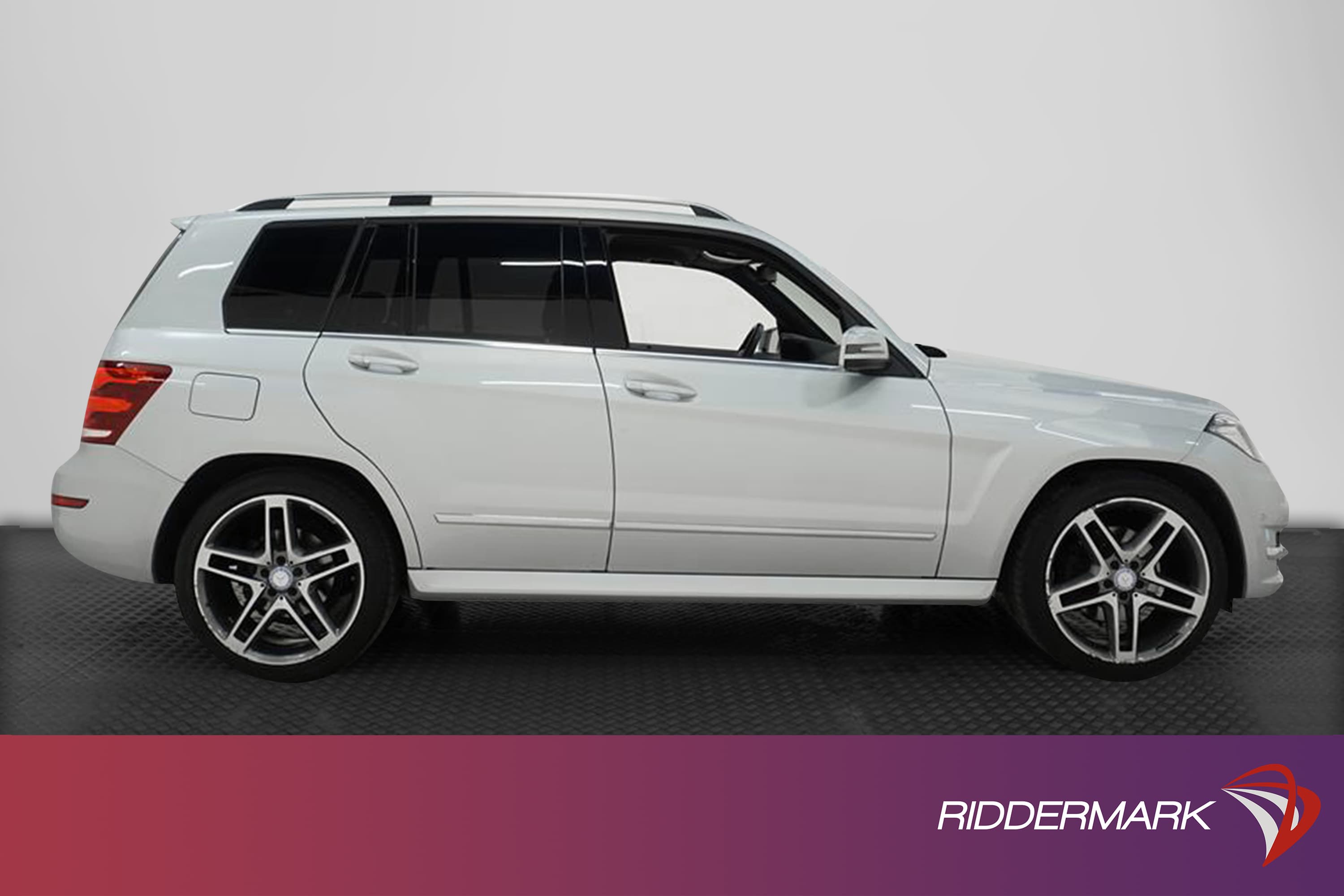 Mercedes-Benz GLK 220 CDI 170hk 4MATIC Drag Skinn/Alcantaraexteriör