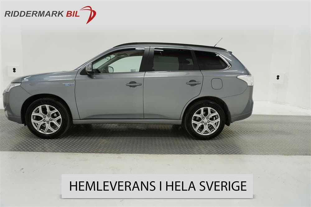 Mitsubishi Outlander 2.0 PHEV AWD 203hk Business Navi Skinn