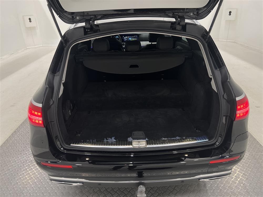 Mercedes-Benz E 300 de Plug in 316hk Widescreen Värmare Momsinteriör
