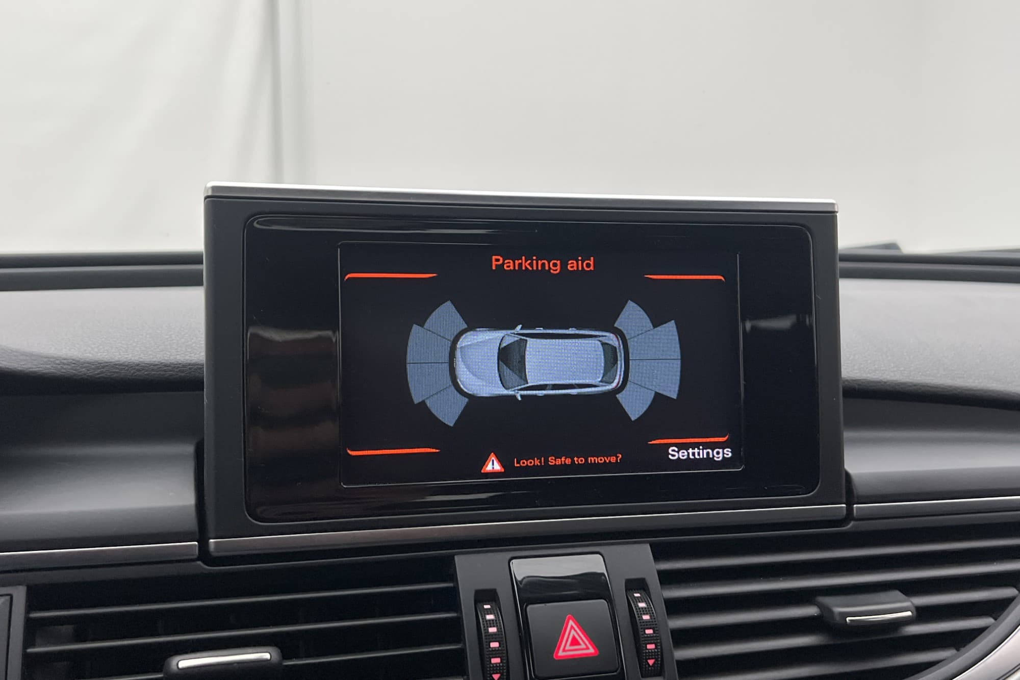 Audi A6 Avant 2.0 TDI 190hk Proline Dragkrok P-Sensor 