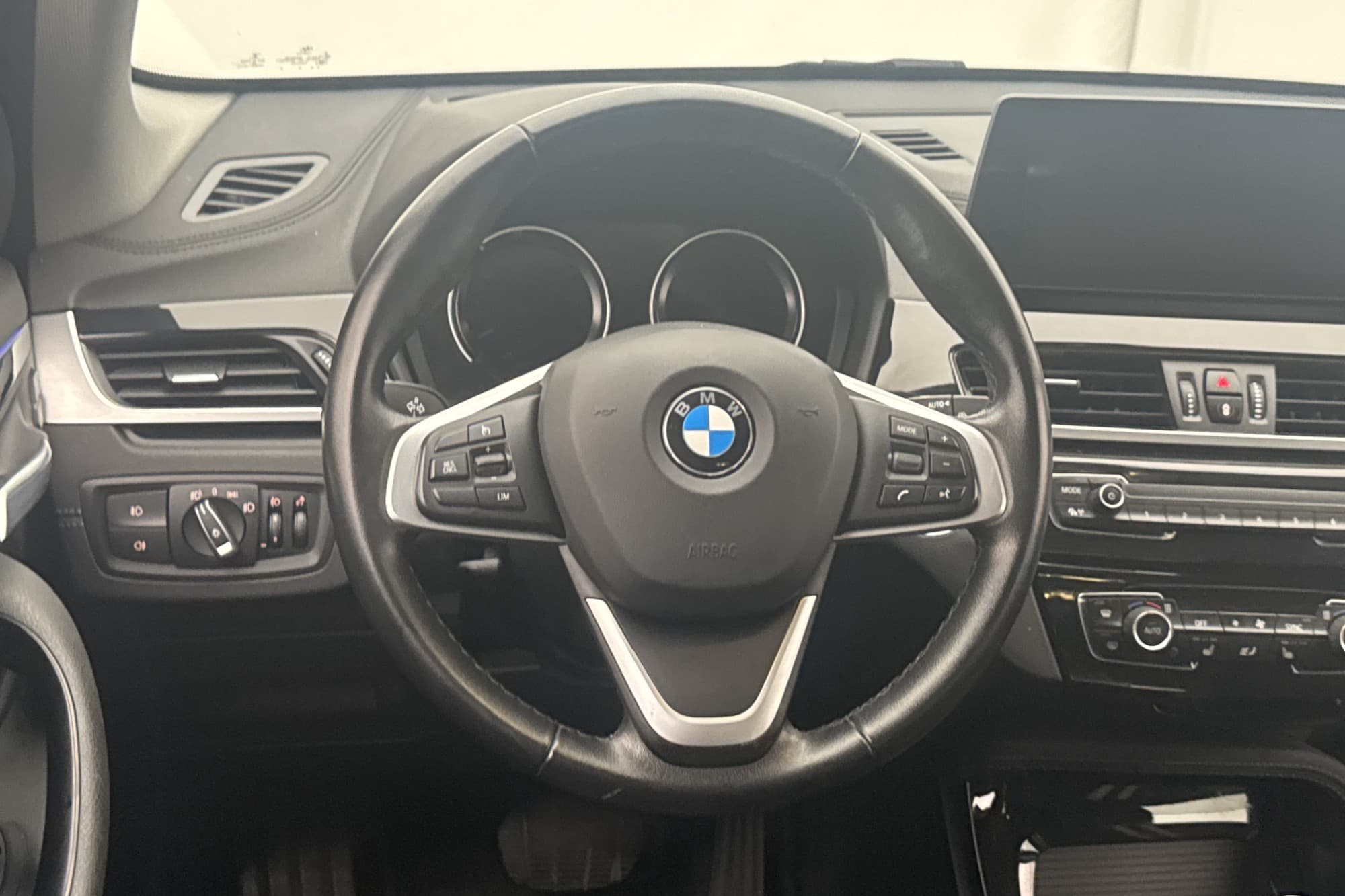 BMW X1 xDrive20d 190hk Sport line HUD Navi Ambient Light