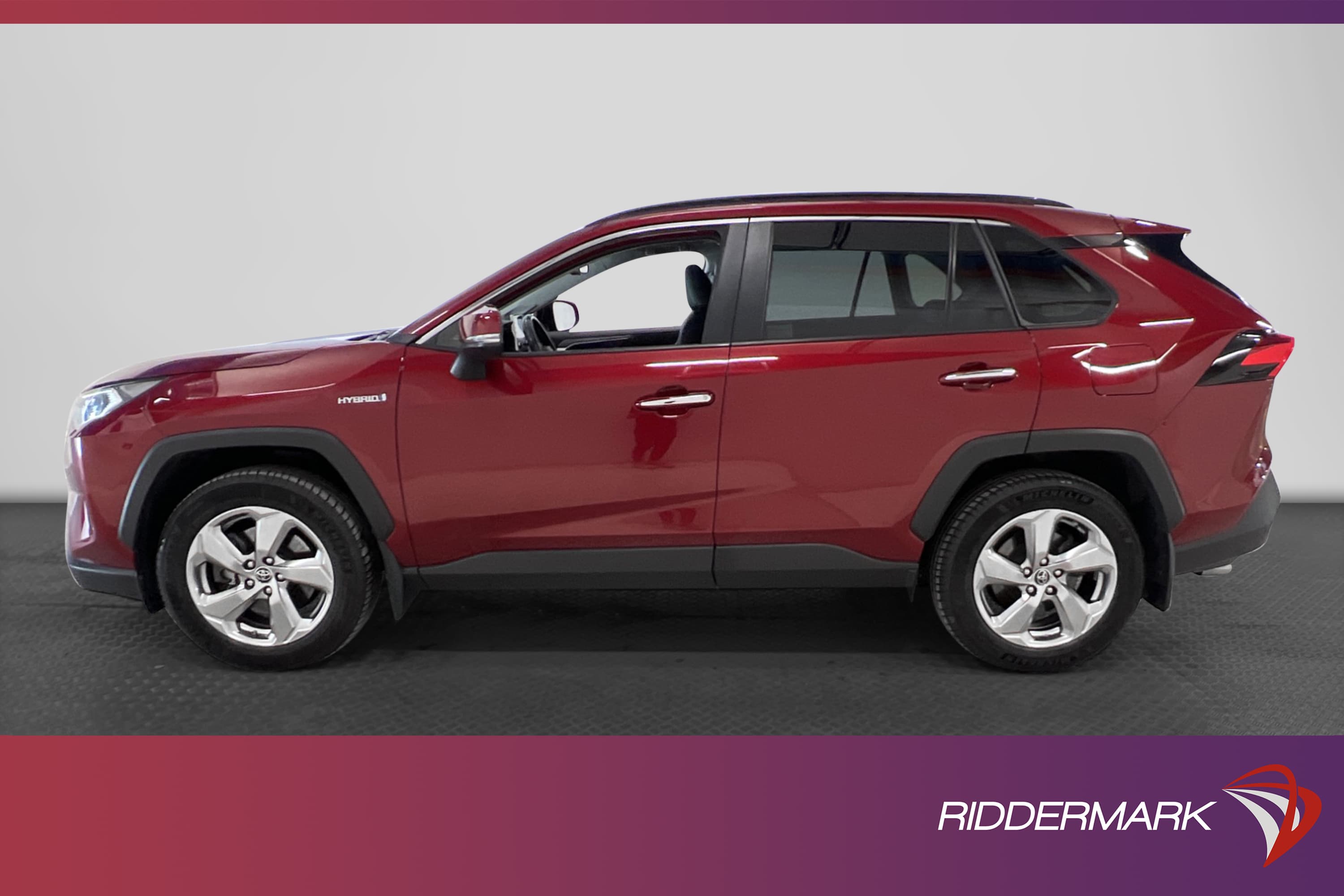Toyota RAV4 Hybrid AWD CVT 222hk