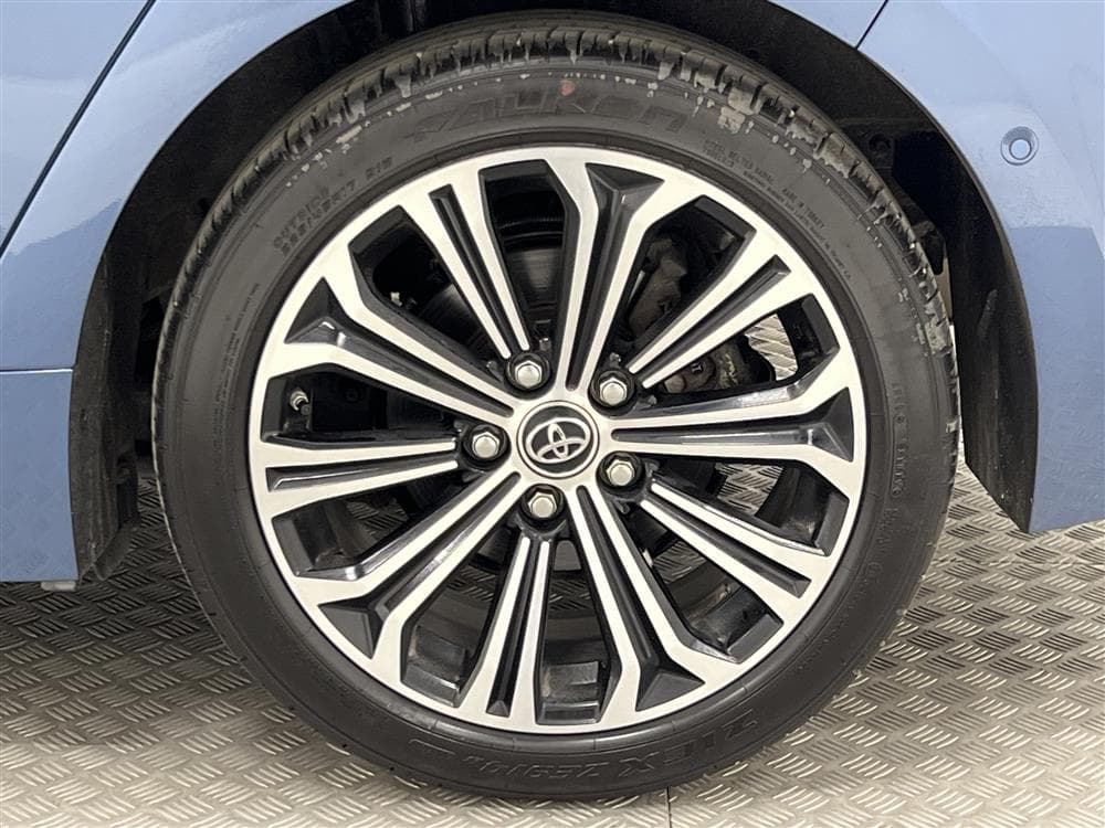 Toyota Corolla 2.0 Hybrid 180hk B-Kam L-Assist Miracast