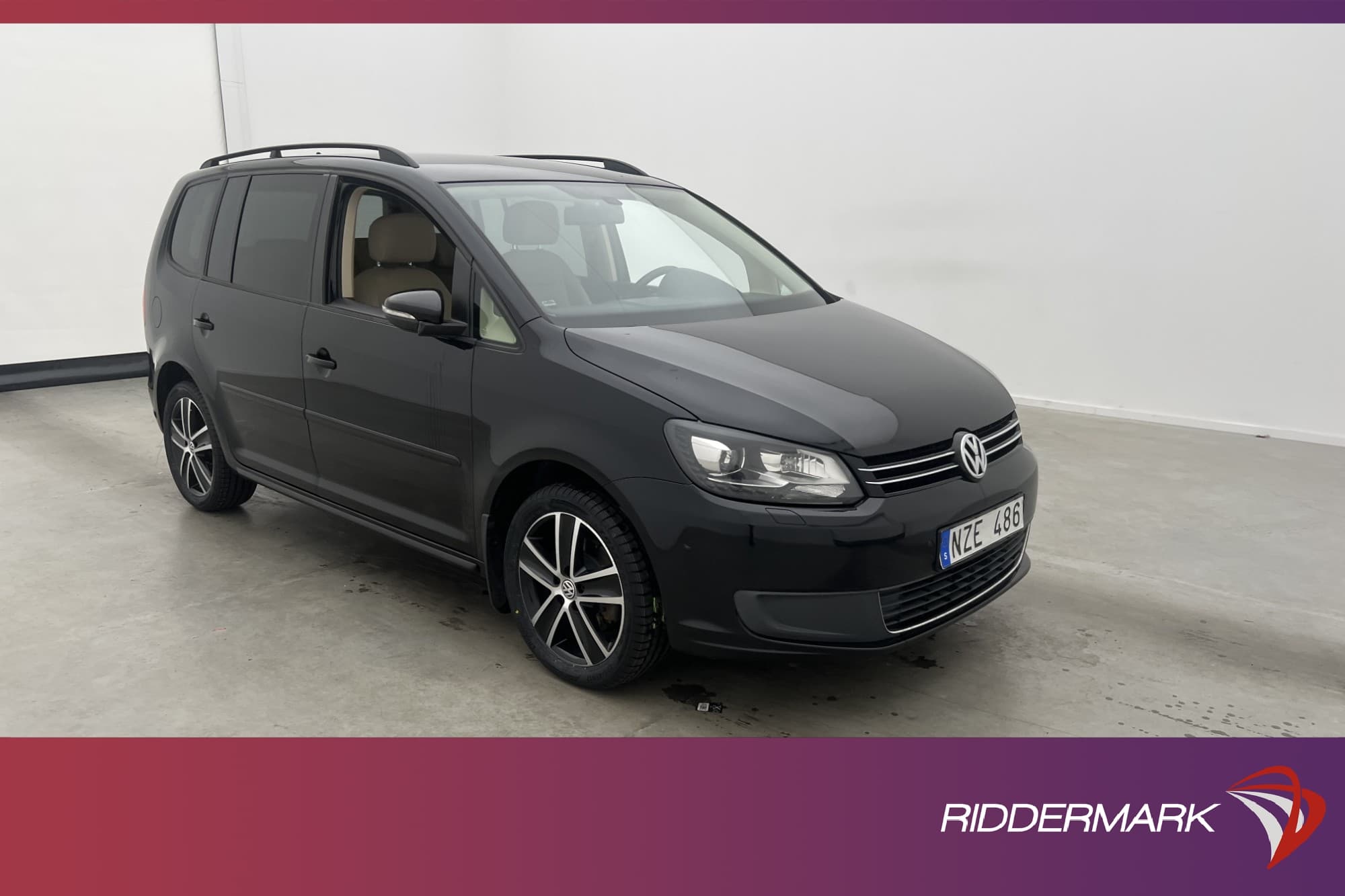 Volkswagen Touran TSI 140hk