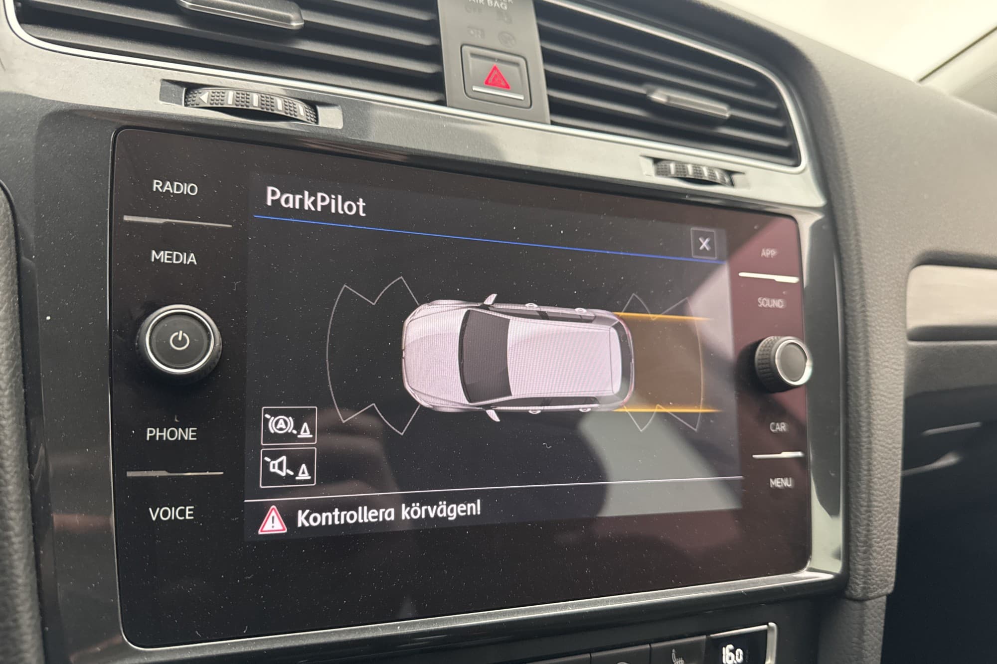 Volkswagen Golf 1.0 TSI 110hk Adaptiv-Fart CarPlay