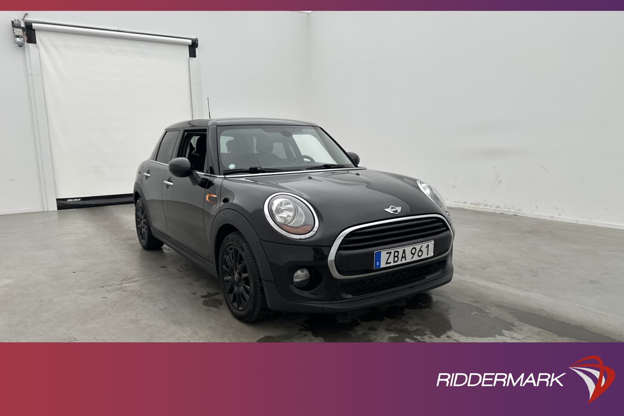 MINI Cooper 5-dr 136hk