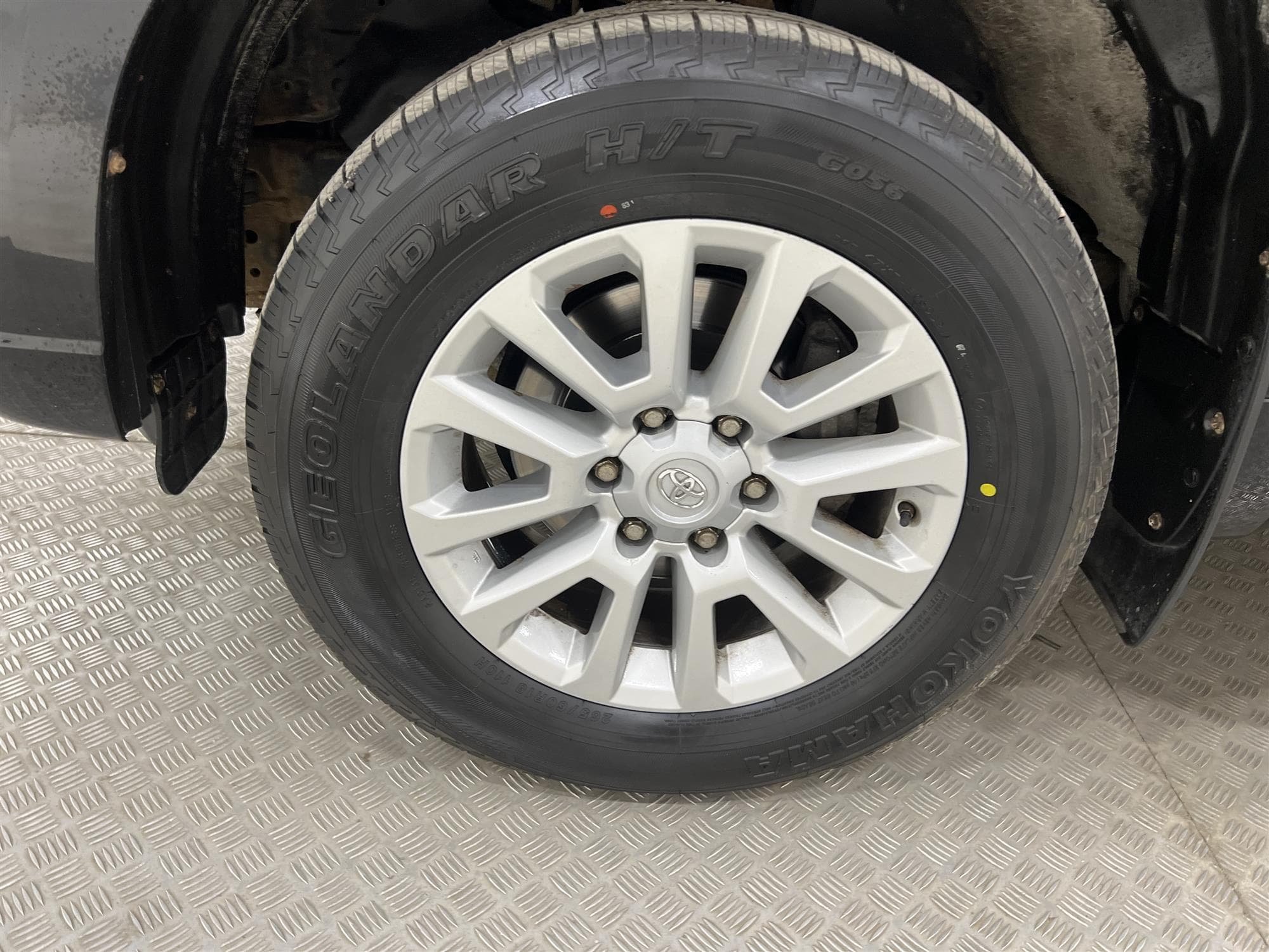Toyota Land Cruiser Prado 4WD 190hk 7 Sits B-Kam Skinn