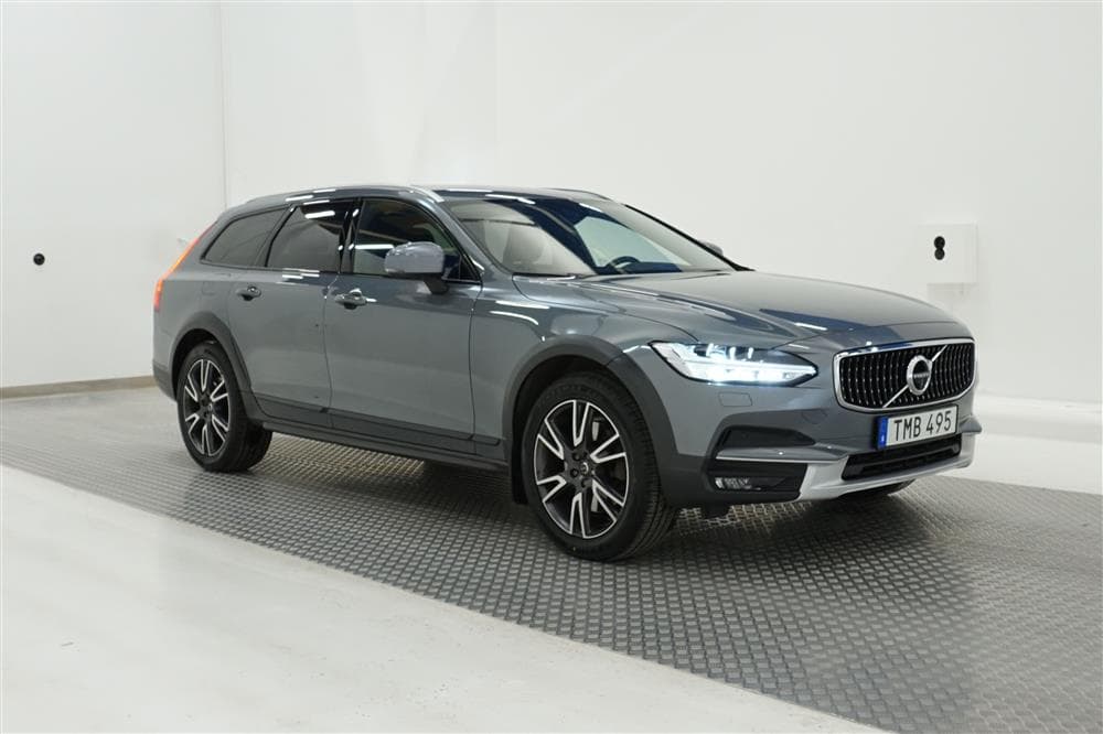 Volvo V90 D4 Cross Country AWD
