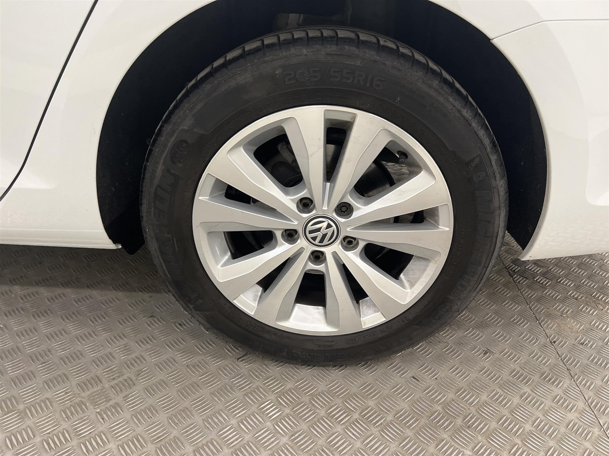 Volkswagen  Golf SC 1.0 TSI DSG 110hk Dragkrok Carplay