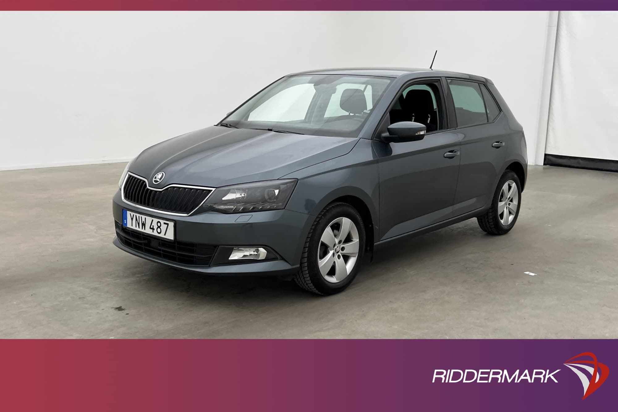 Skoda Fabia TSI 95hk M&K-Värmare P-Sensorer Farthållare
