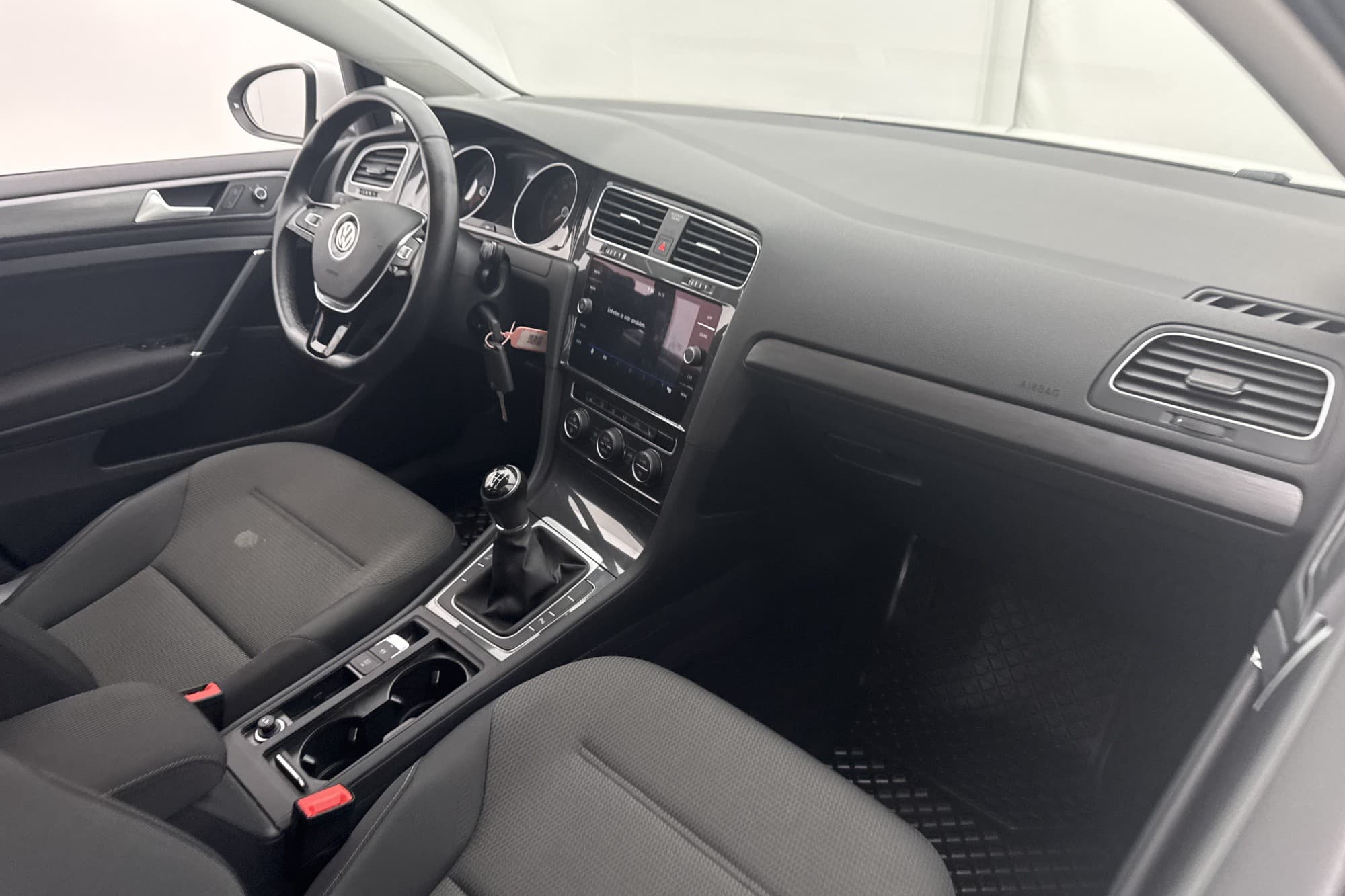 Volkswagen Golf 1.0 TSI 116hk P-Sensorer CarPlay Adap-fart