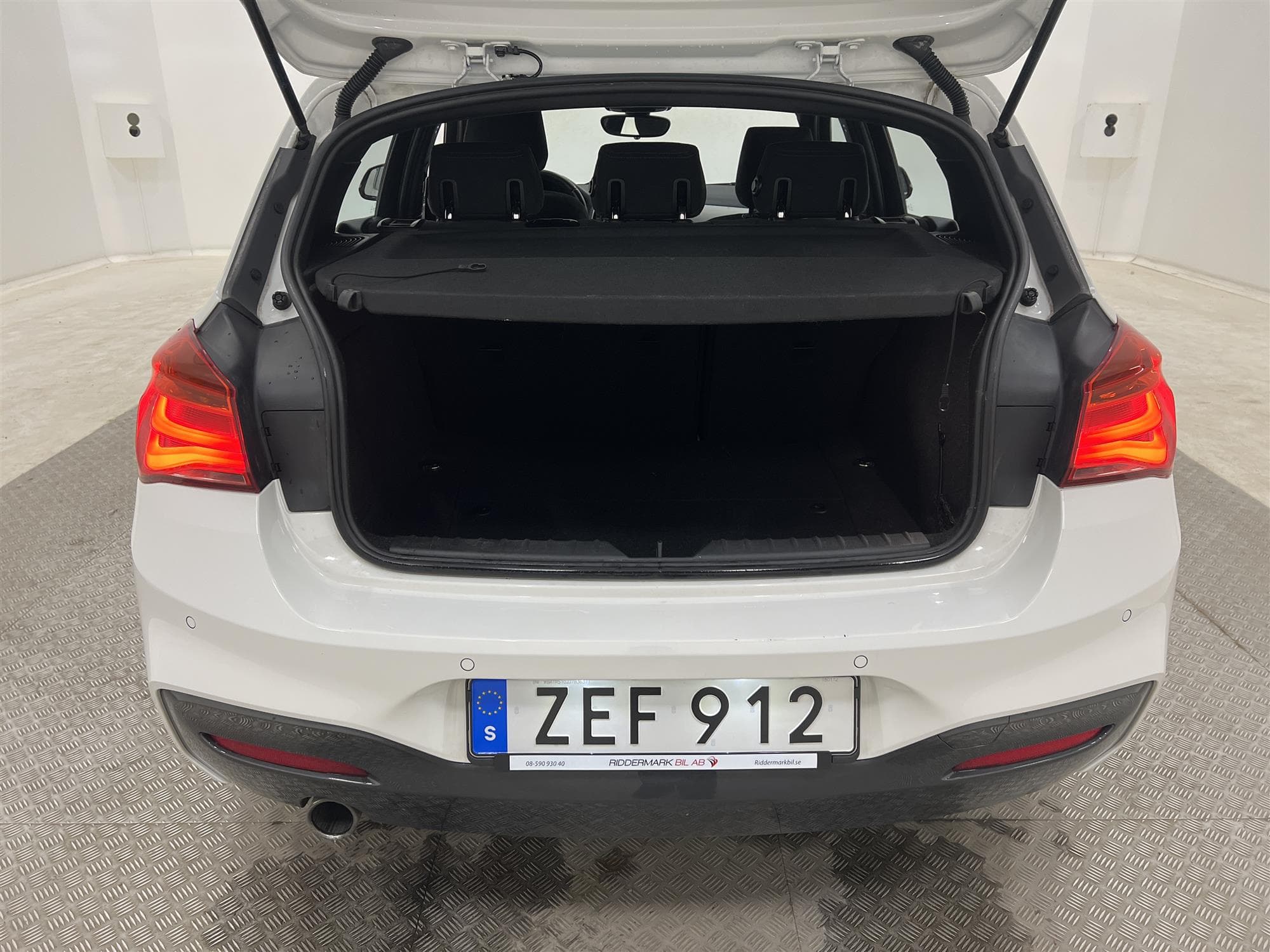BMW 118i 136hk M-Sport Sensorer Rattvärme Välservad