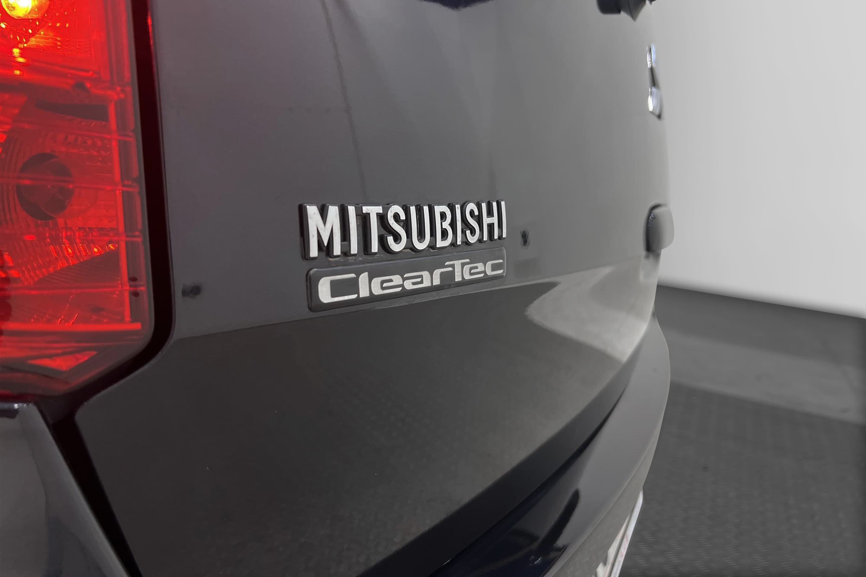 Mitsubishi Colt 1.3 95hk Nyservad 536kr Skatt 0,44L/mil