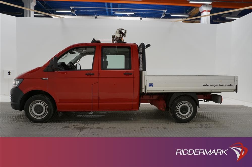 Volkswagen Transporter 2.0 TDI 140hk Flakbil Värmare Moms