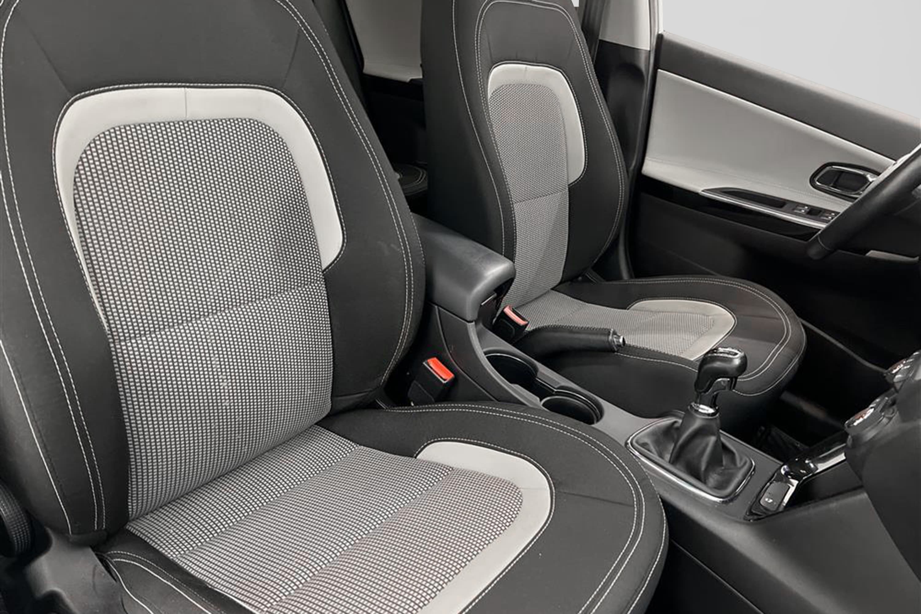 Kia Ceed 1.6 CRDi SW 128hk Välservad  Sensorer 0,42l/mil
