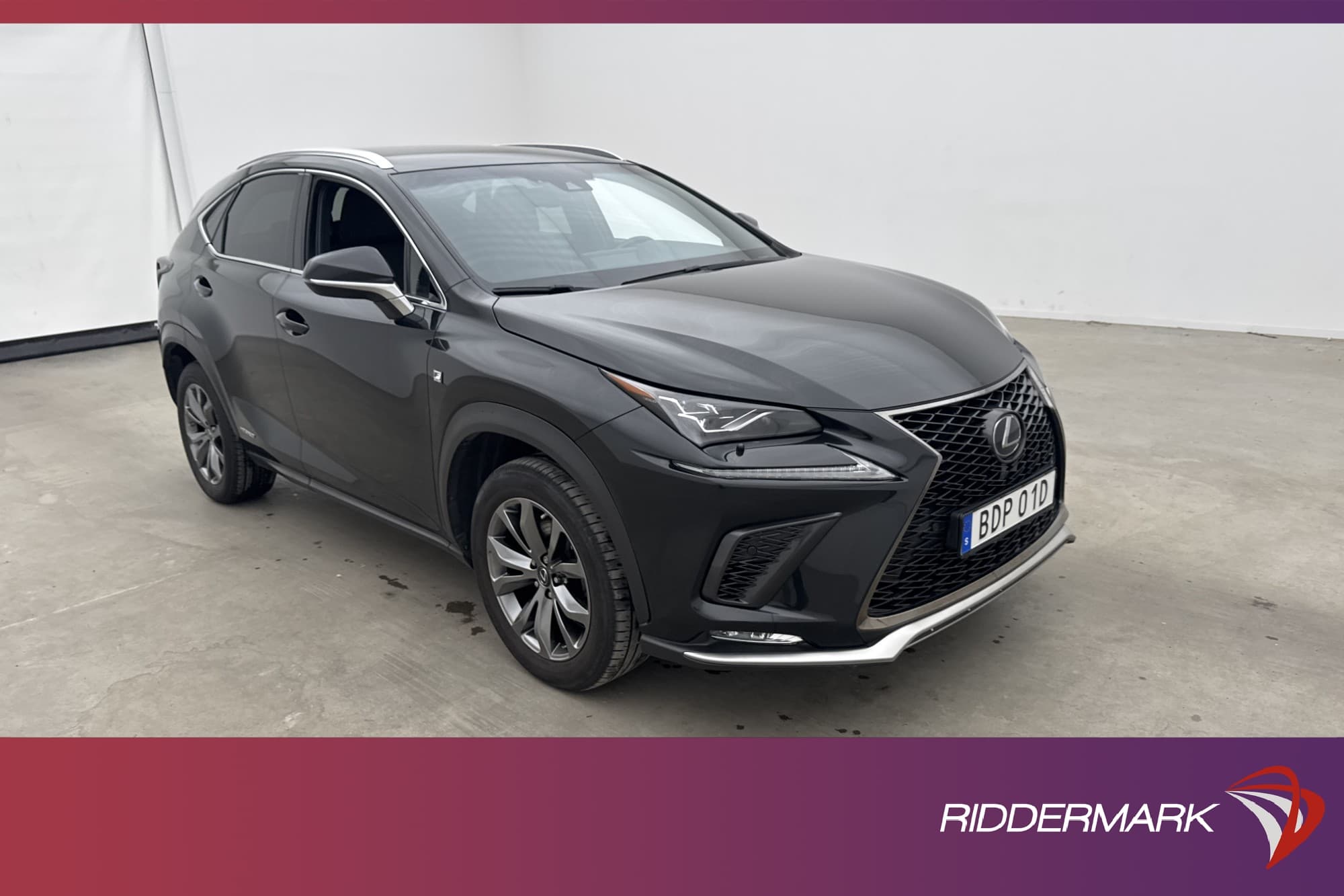 Lexus NX 300h 2.5 AWD 197hk