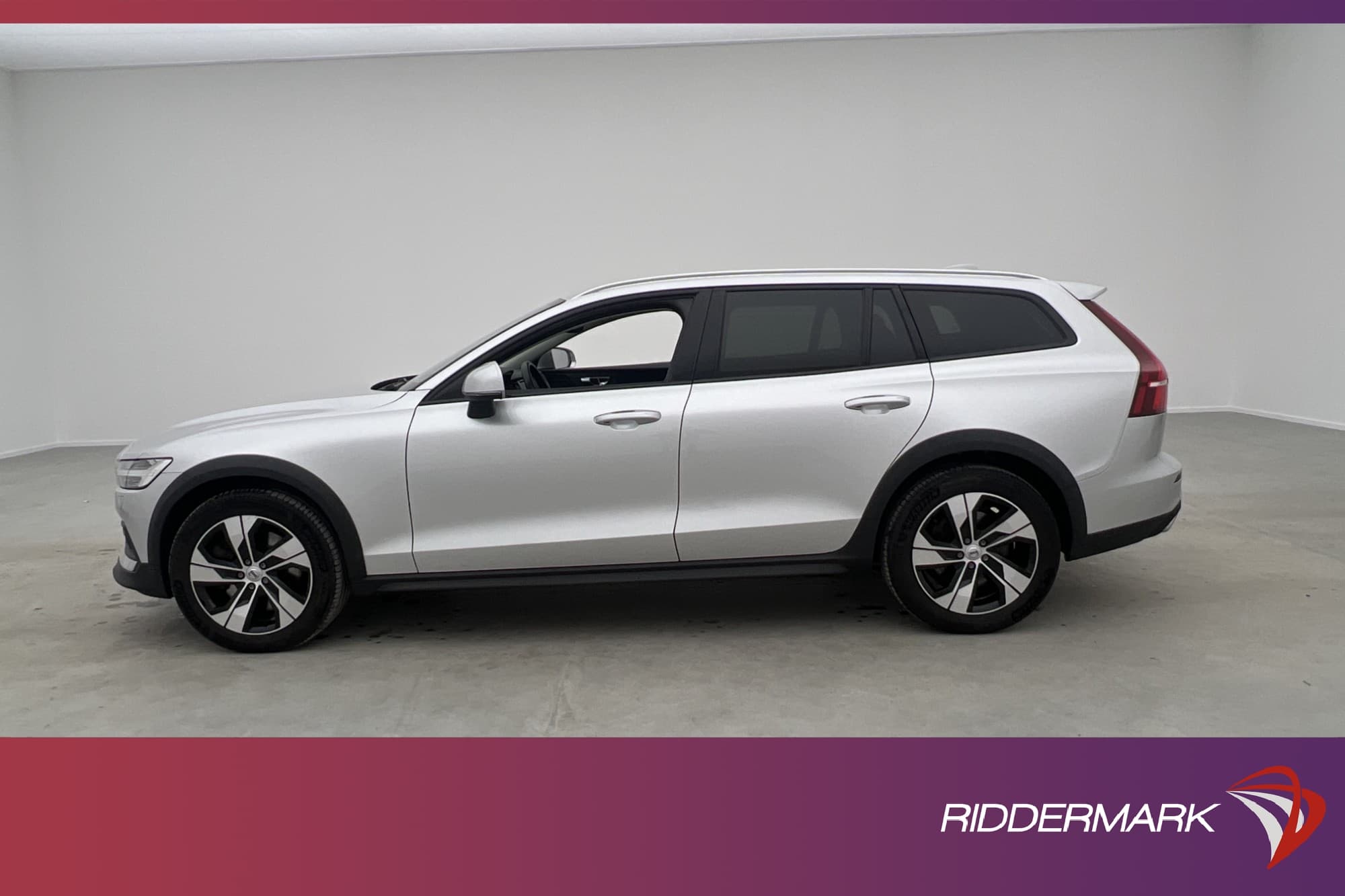 Volvo V60 Cross Country D4 AWD