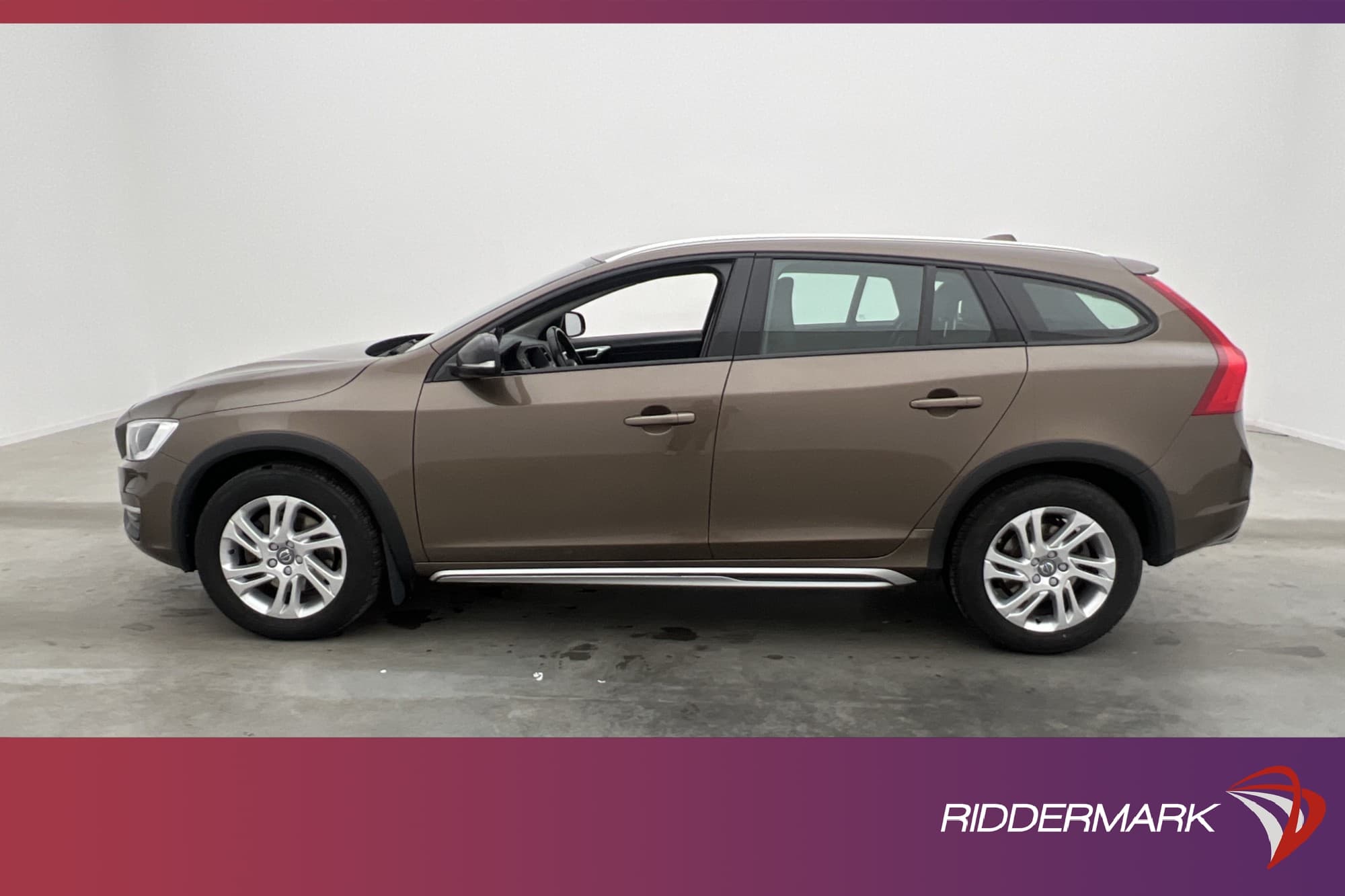 Volvo V60 Cross Country D4 190hk AWD