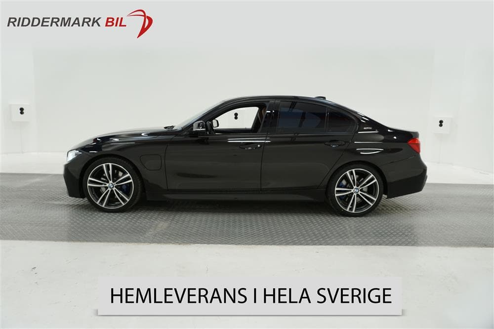 BMW 330e Sedan 252hk