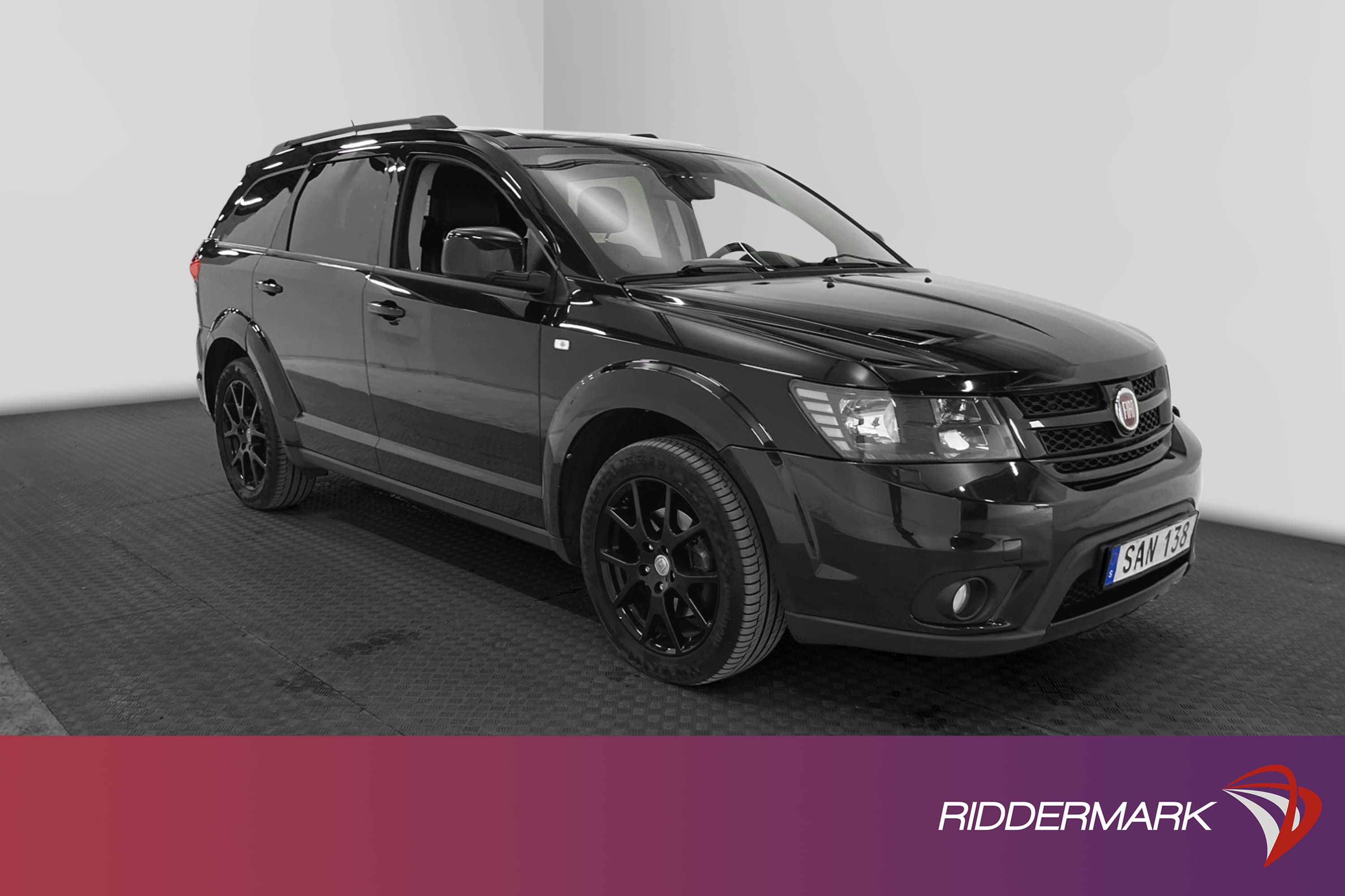 Fiat Freemont 2.0 4x4 170hk Black Code 7-Sits Alpine Kamera