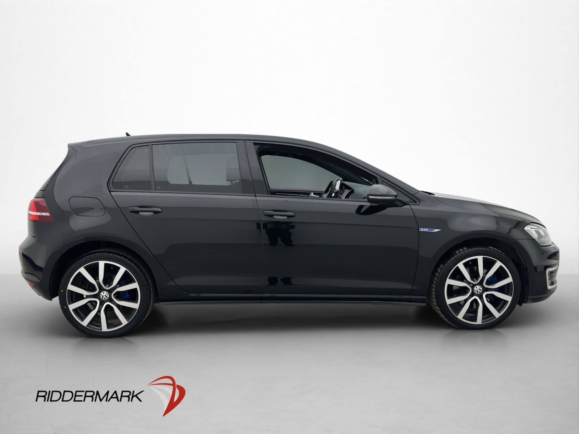 Volkswagen Golf GTE 1.4 TSI CarPlay Navi P-sensorer 204hk