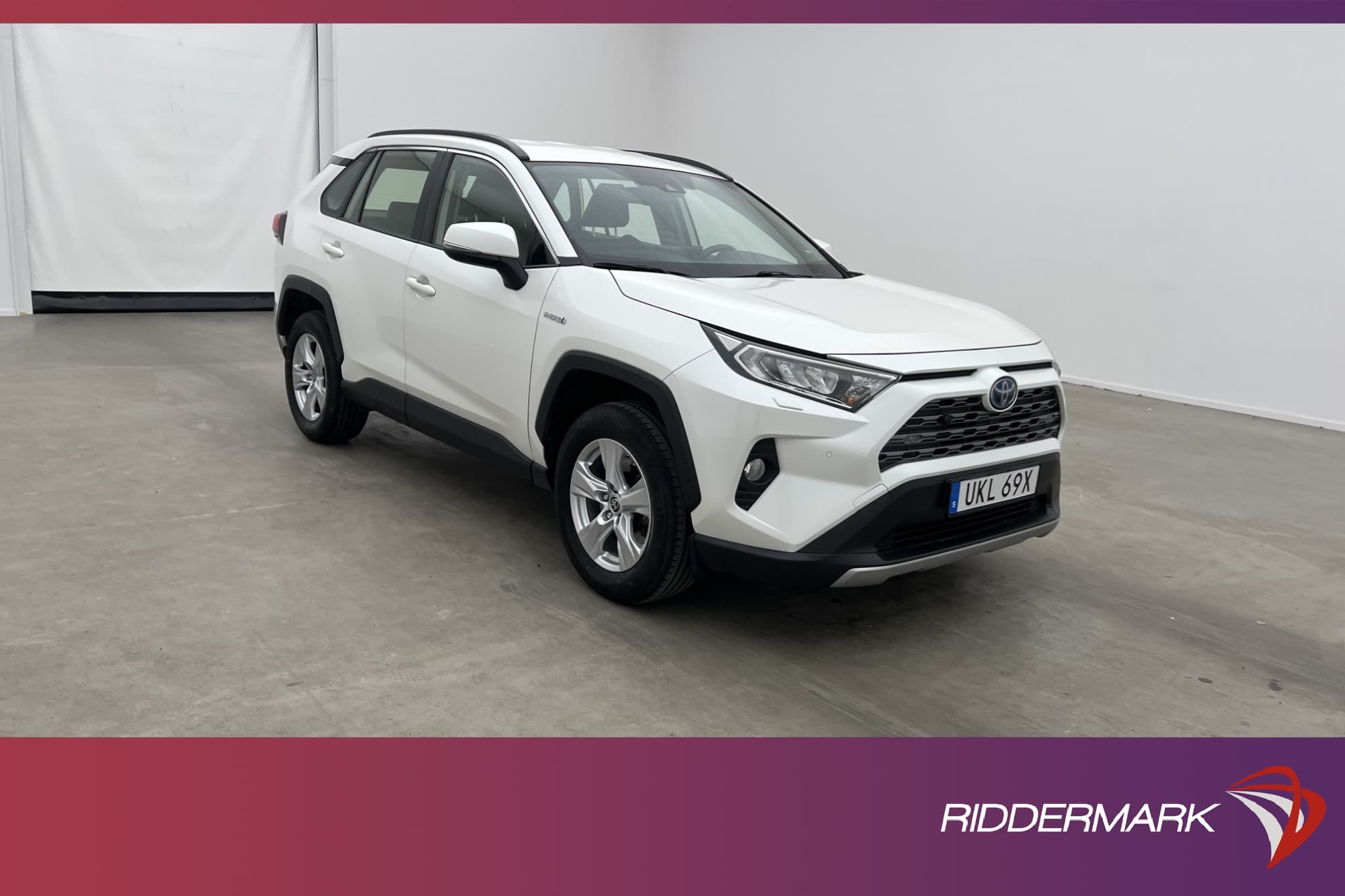 Toyota RAV4 Hybrid AWD 222hk Active Kamera 0.44 l/mil