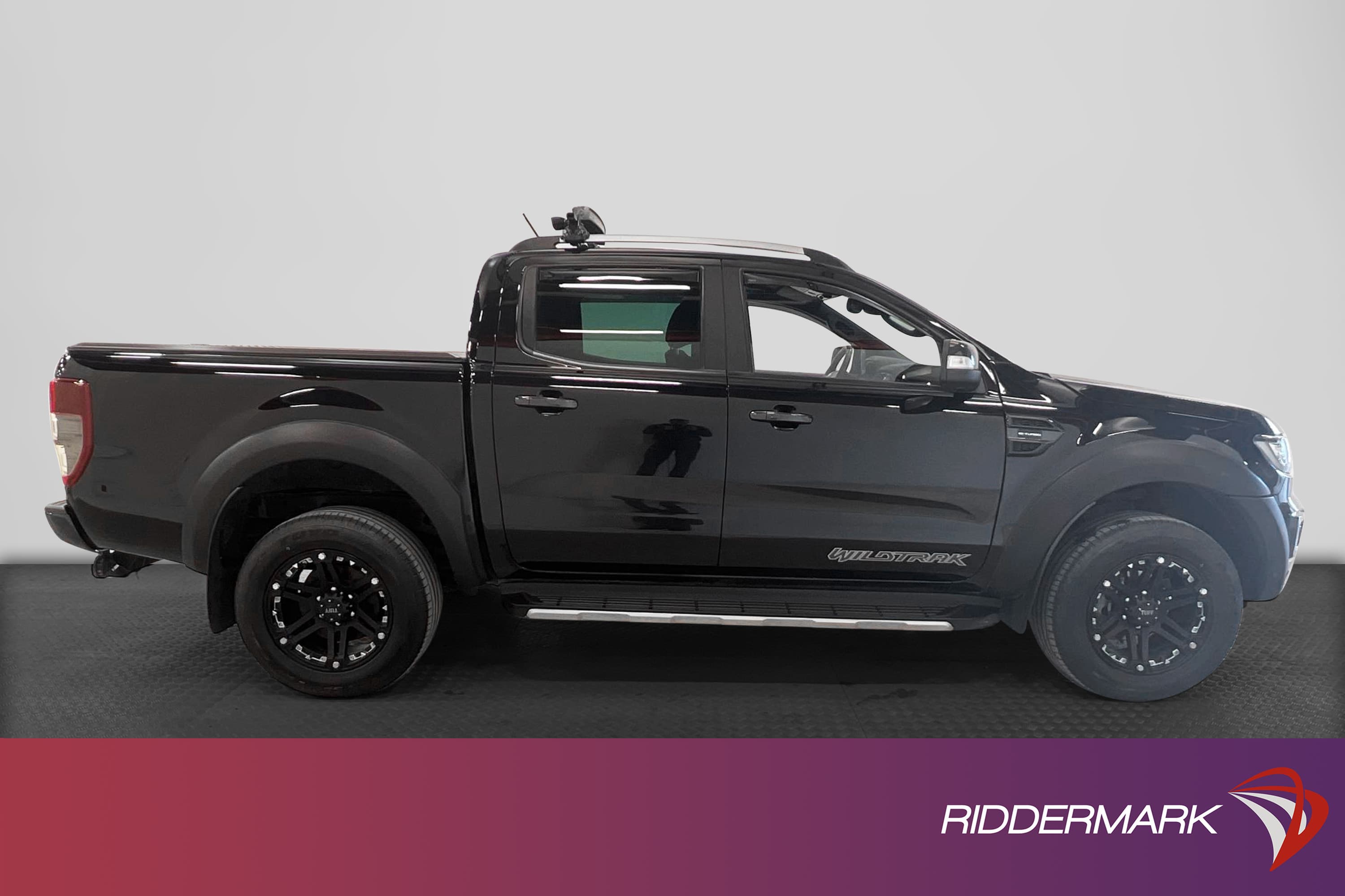 Ford Ranger Wildtrak 2.0 213hk Värmare Drag Breddad Moms