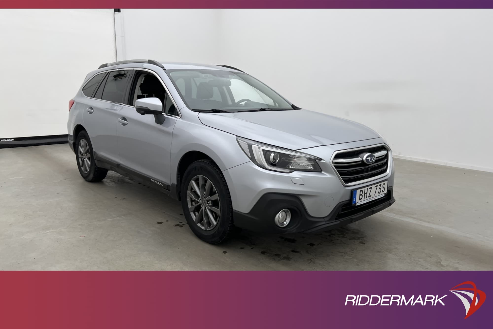 Subaru Outback 2.5 175hk 4WD M-Värm Skinn Kamera Drag MOMS
