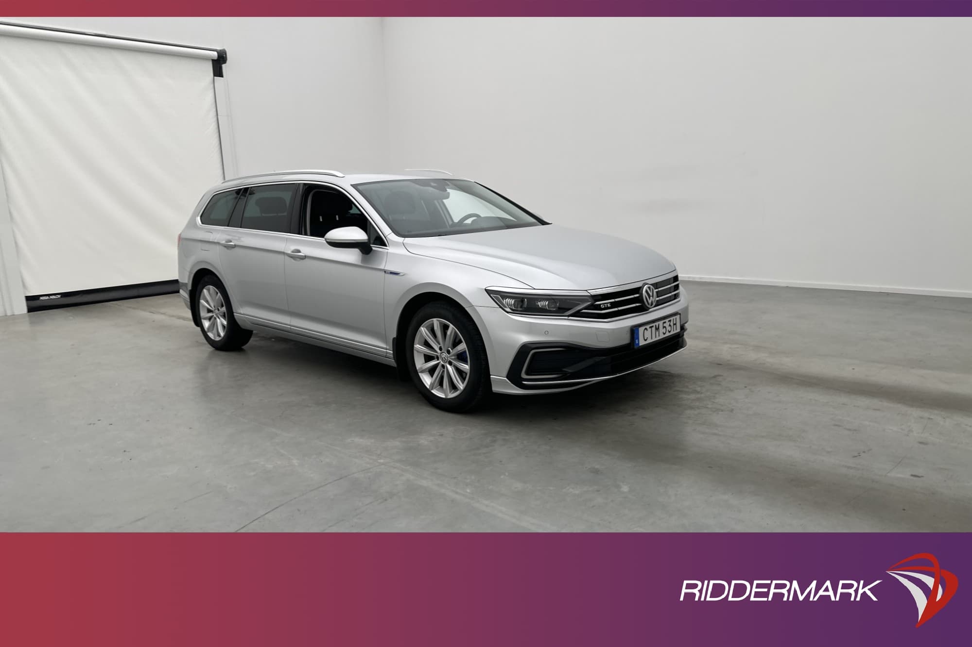 Volkswagen Passat GTE 218hk