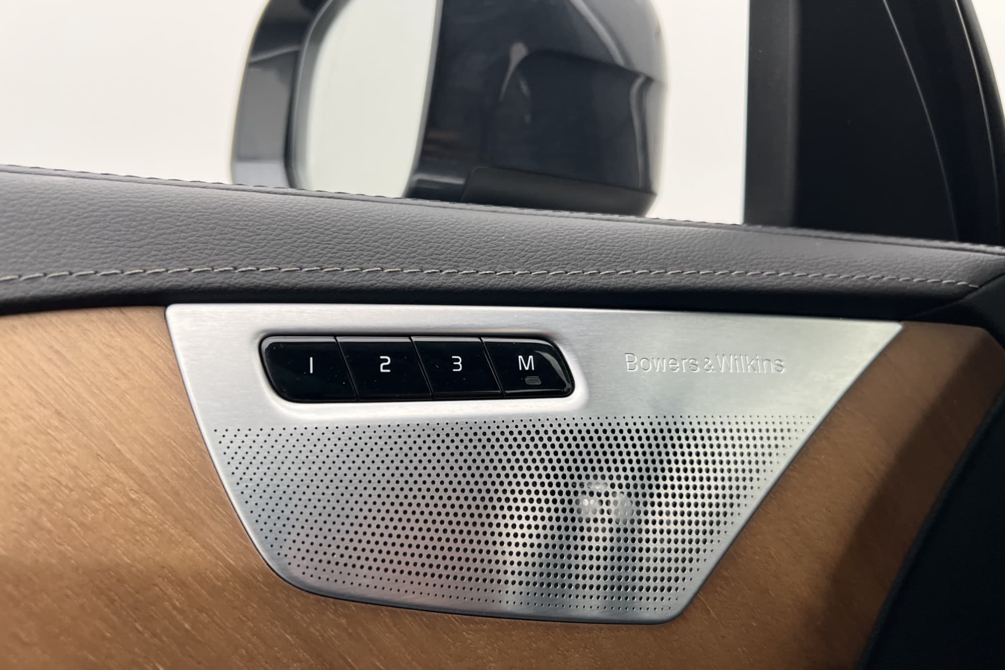 Volvo XC90 Recharge T8 AWD Inscription 7-Sits B&W Luftfjädri